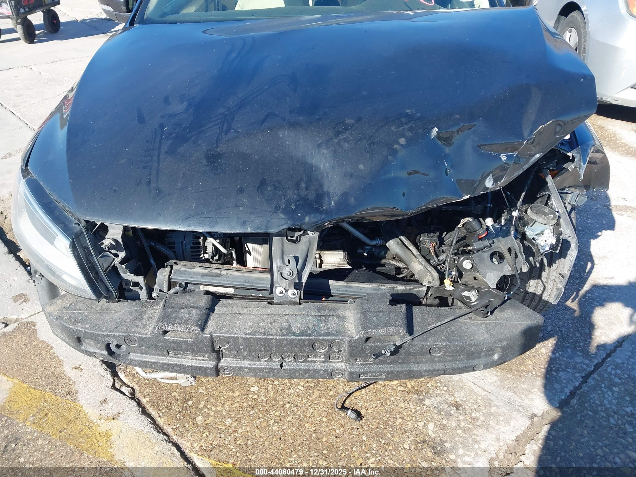VOLKSWAGEN JETTA image 6