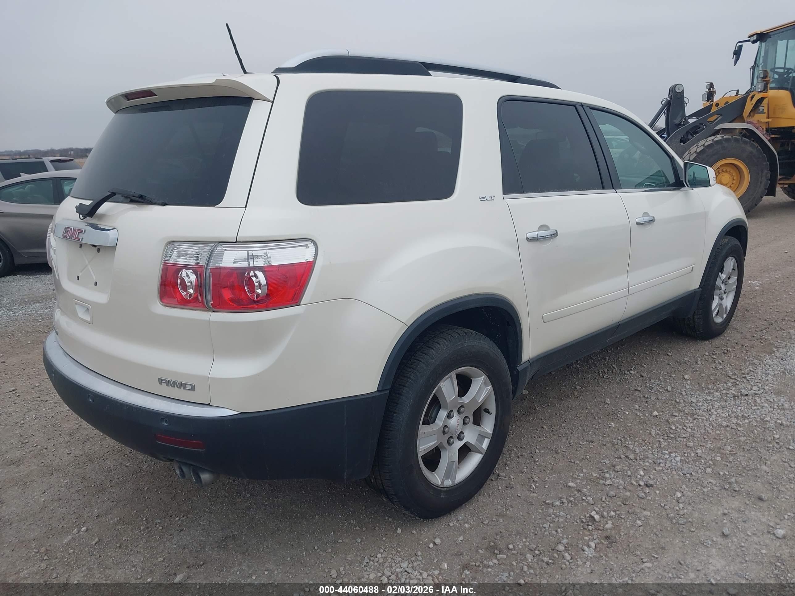 GMC ACADIA image 4
