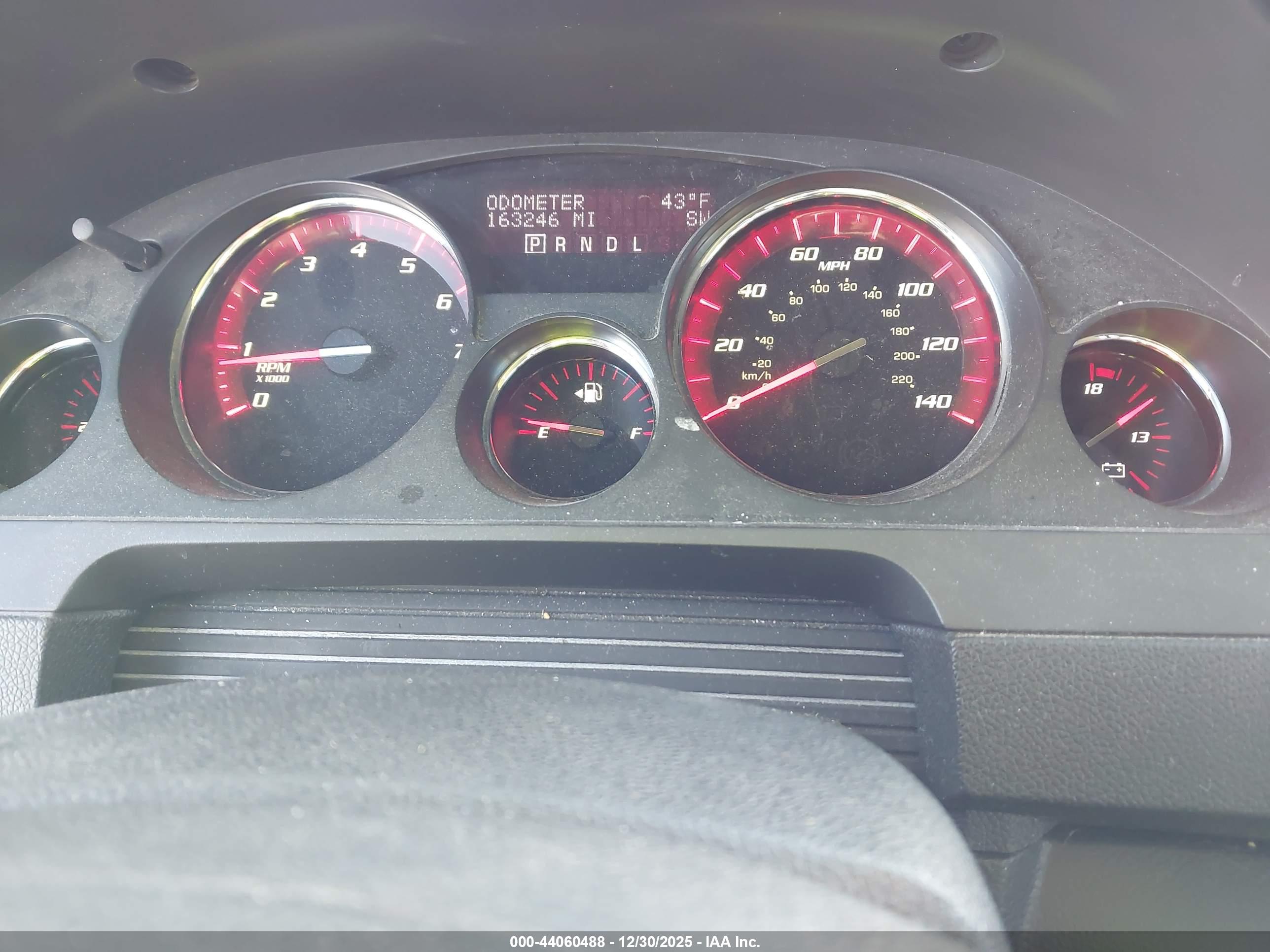 GMC ACADIA image 7