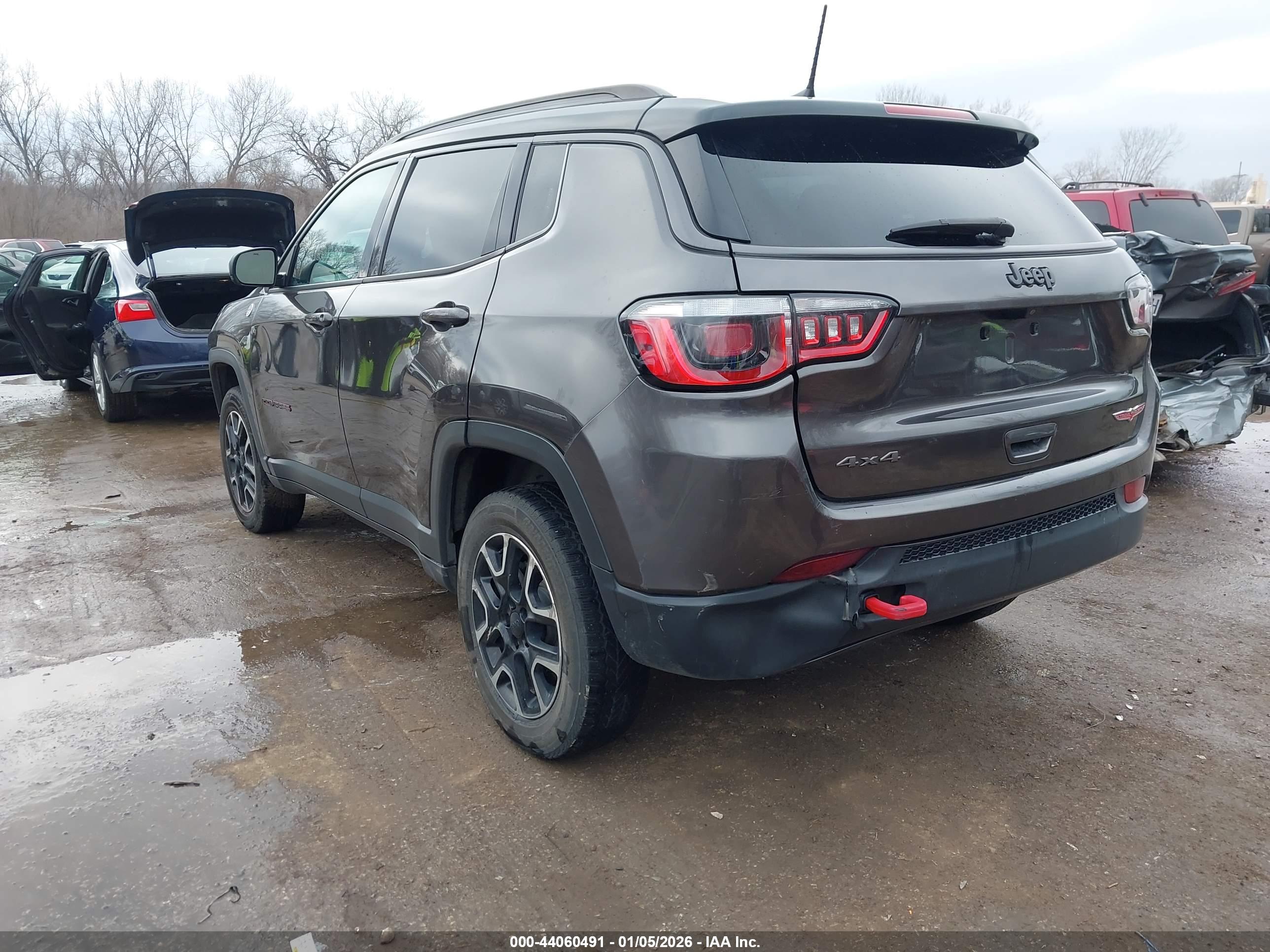 JEEP COMPASS image 3