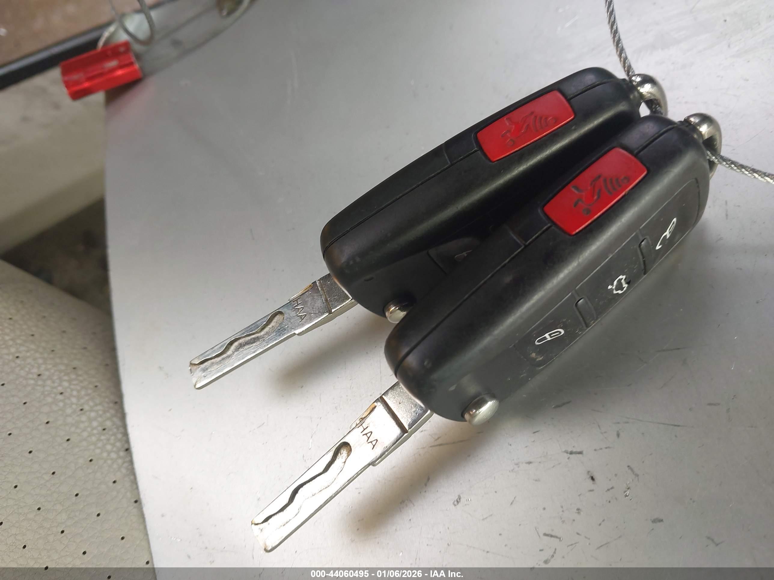 VOLKSWAGEN EOS image 11