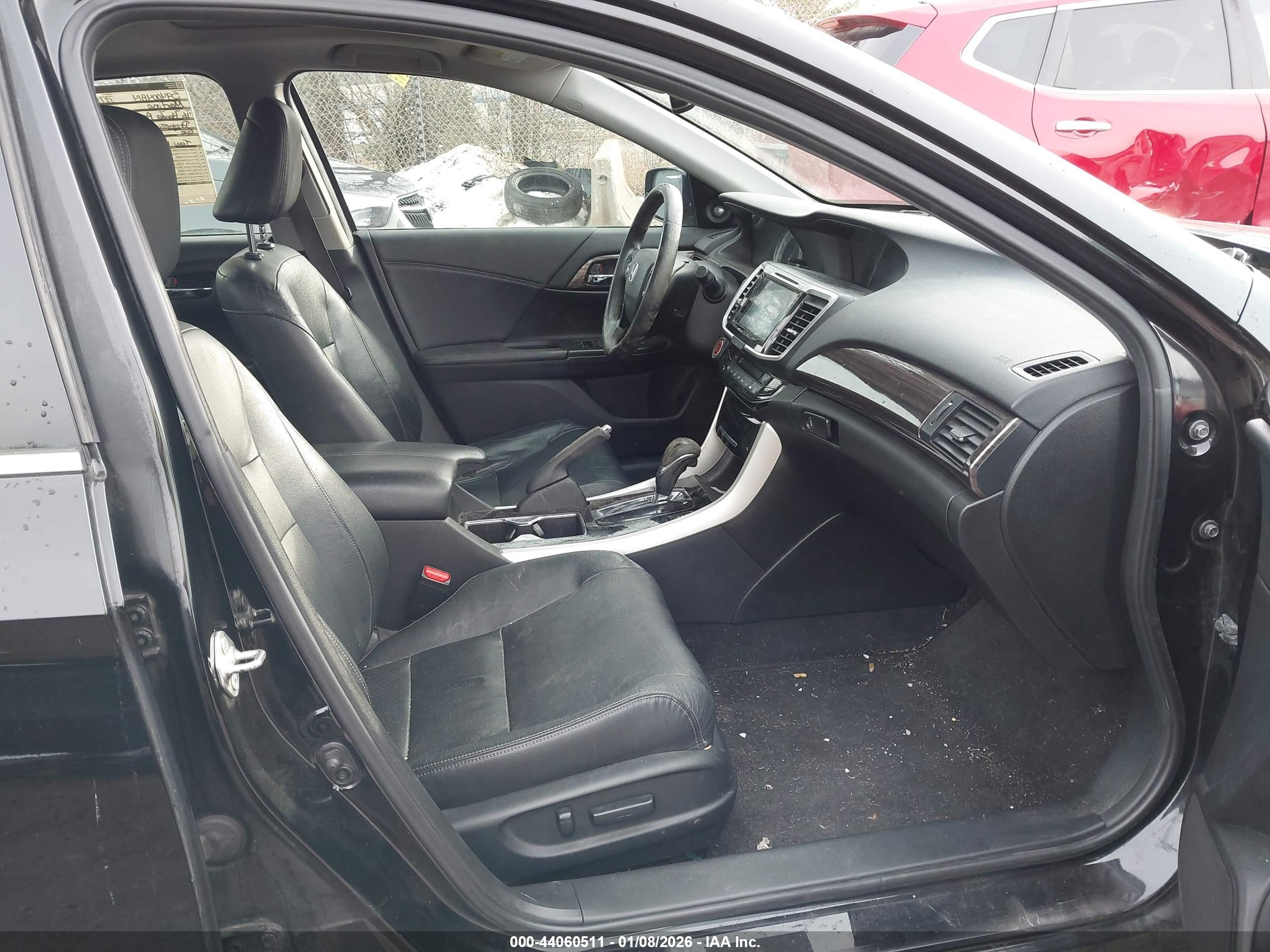 HONDA ACCORD image 5