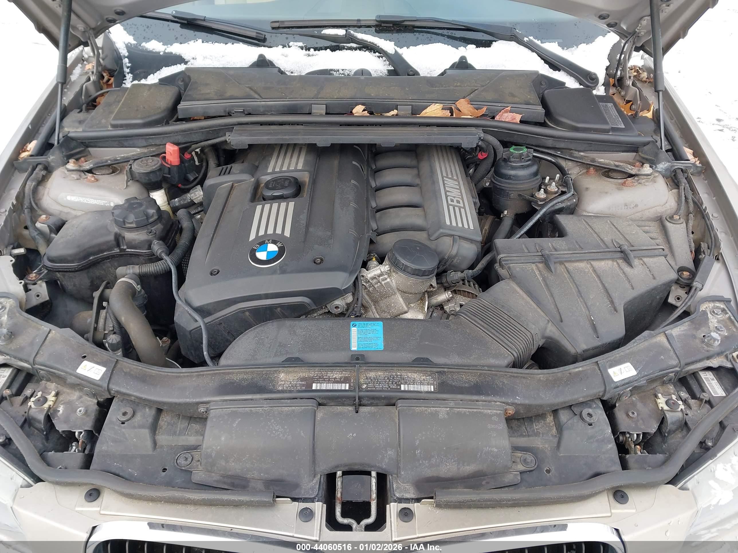 BMW 328I image 10