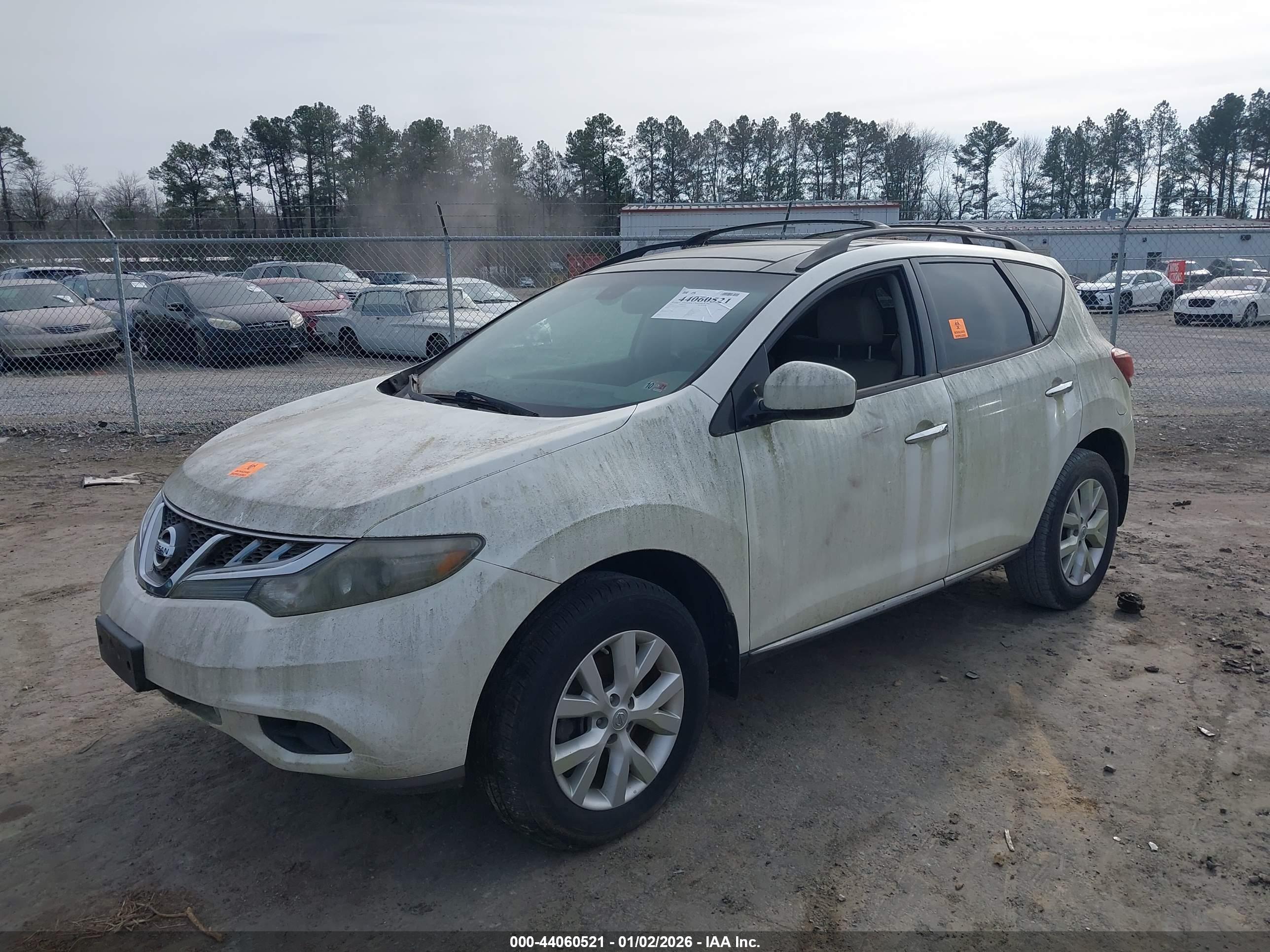 NISSAN MURANO image 2