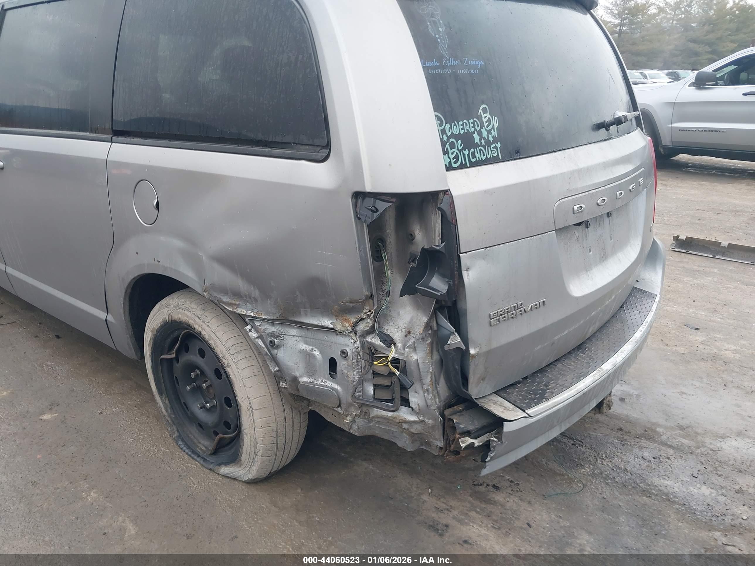 DODGE GRAND image 6