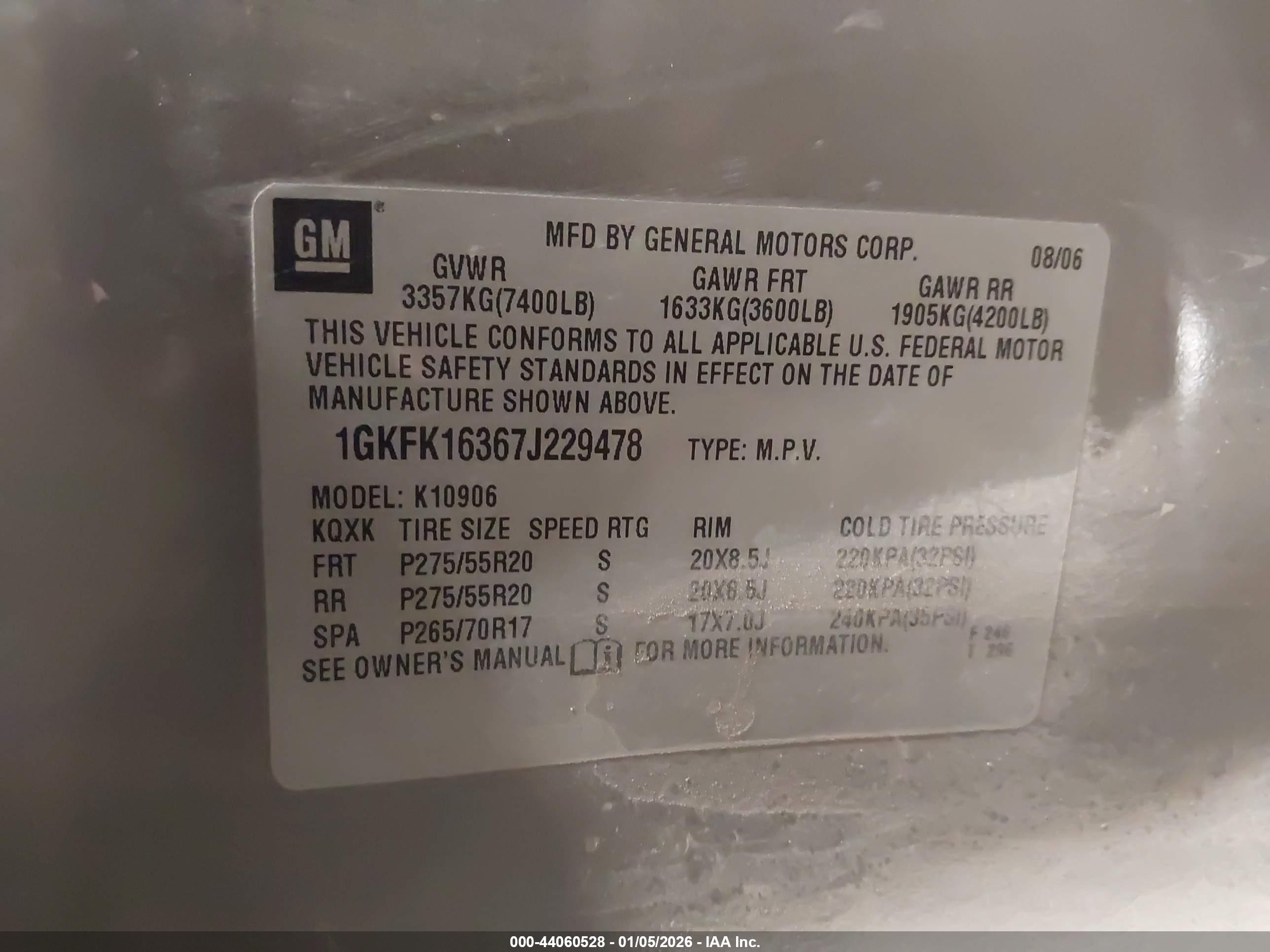 GMC YUKON image 9
