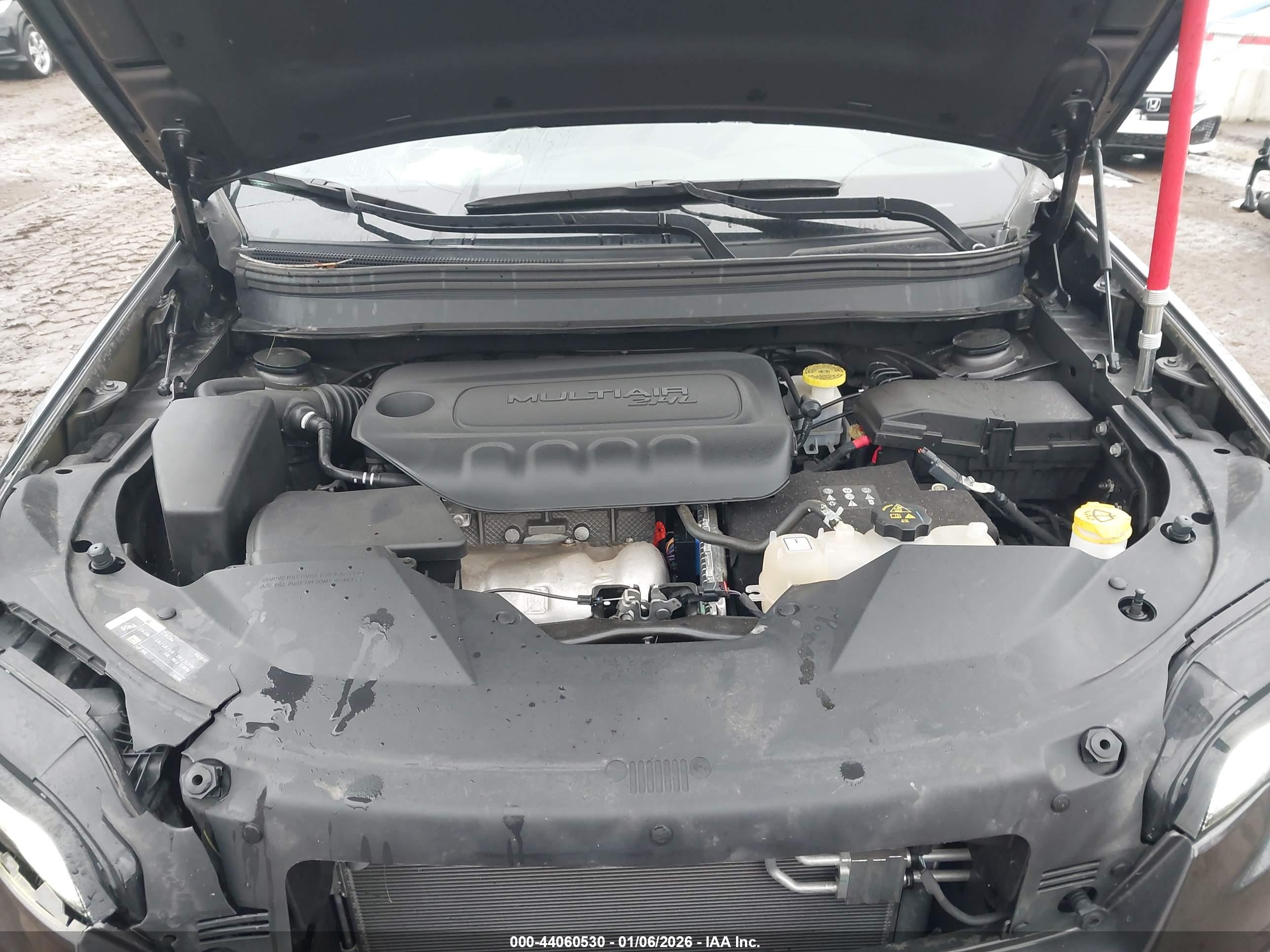JEEP CHEROKEE image 10