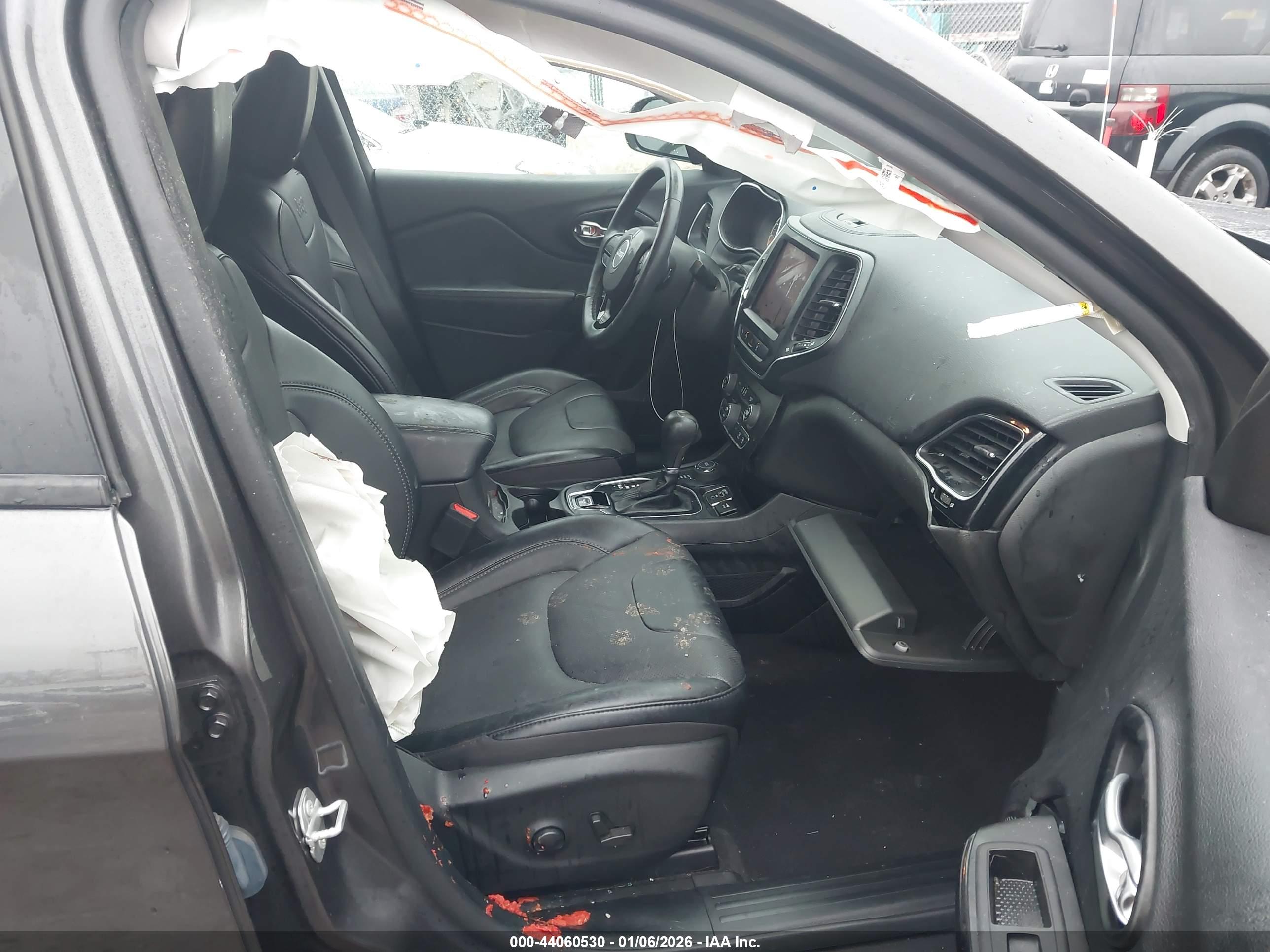JEEP CHEROKEE image 5