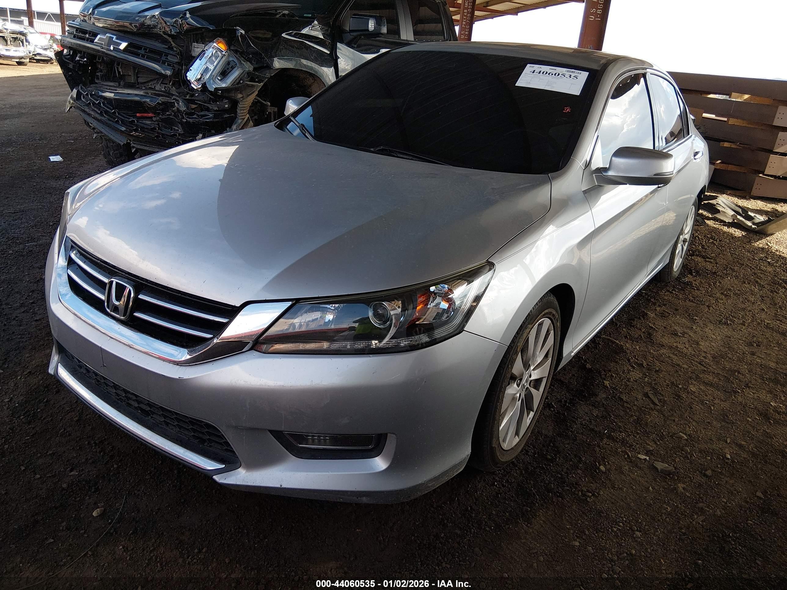 HONDA ACCORD image 2