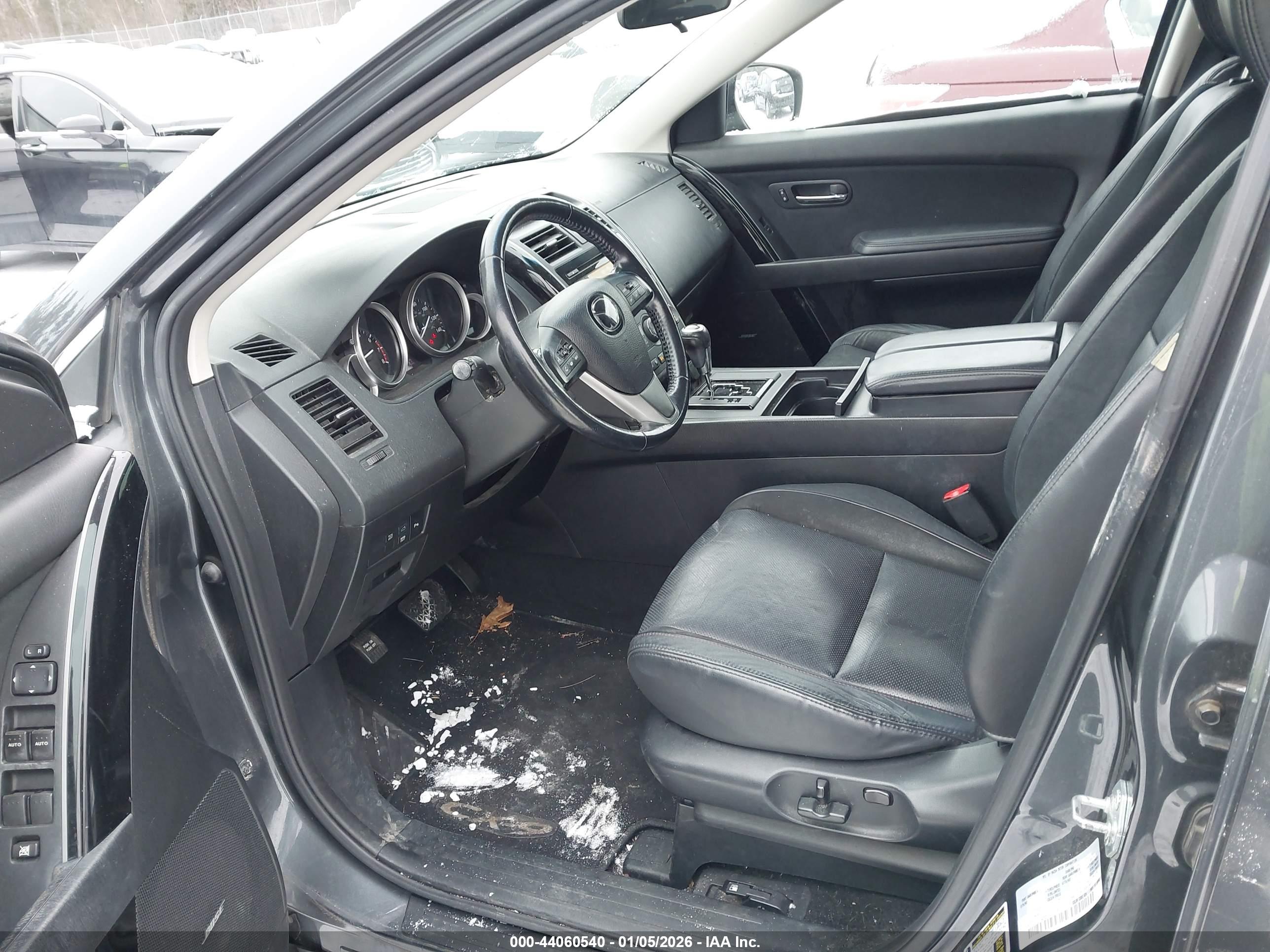 MAZDA CX-9 image 5
