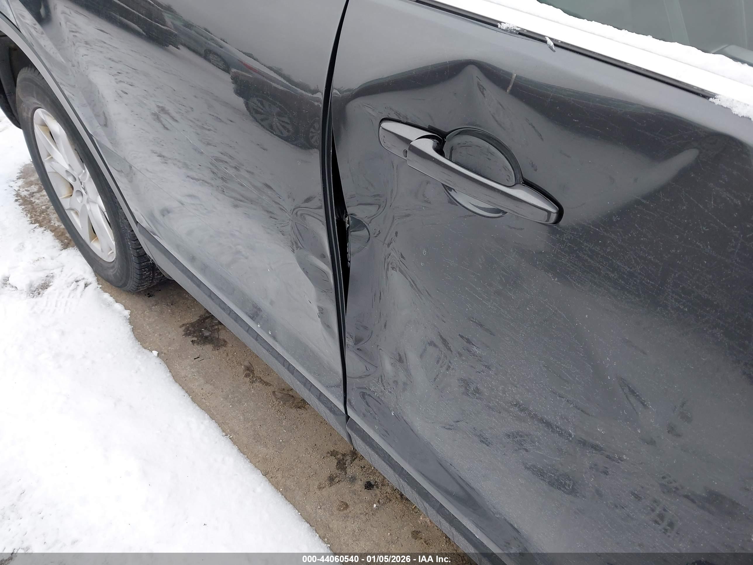 MAZDA CX-9 image 6