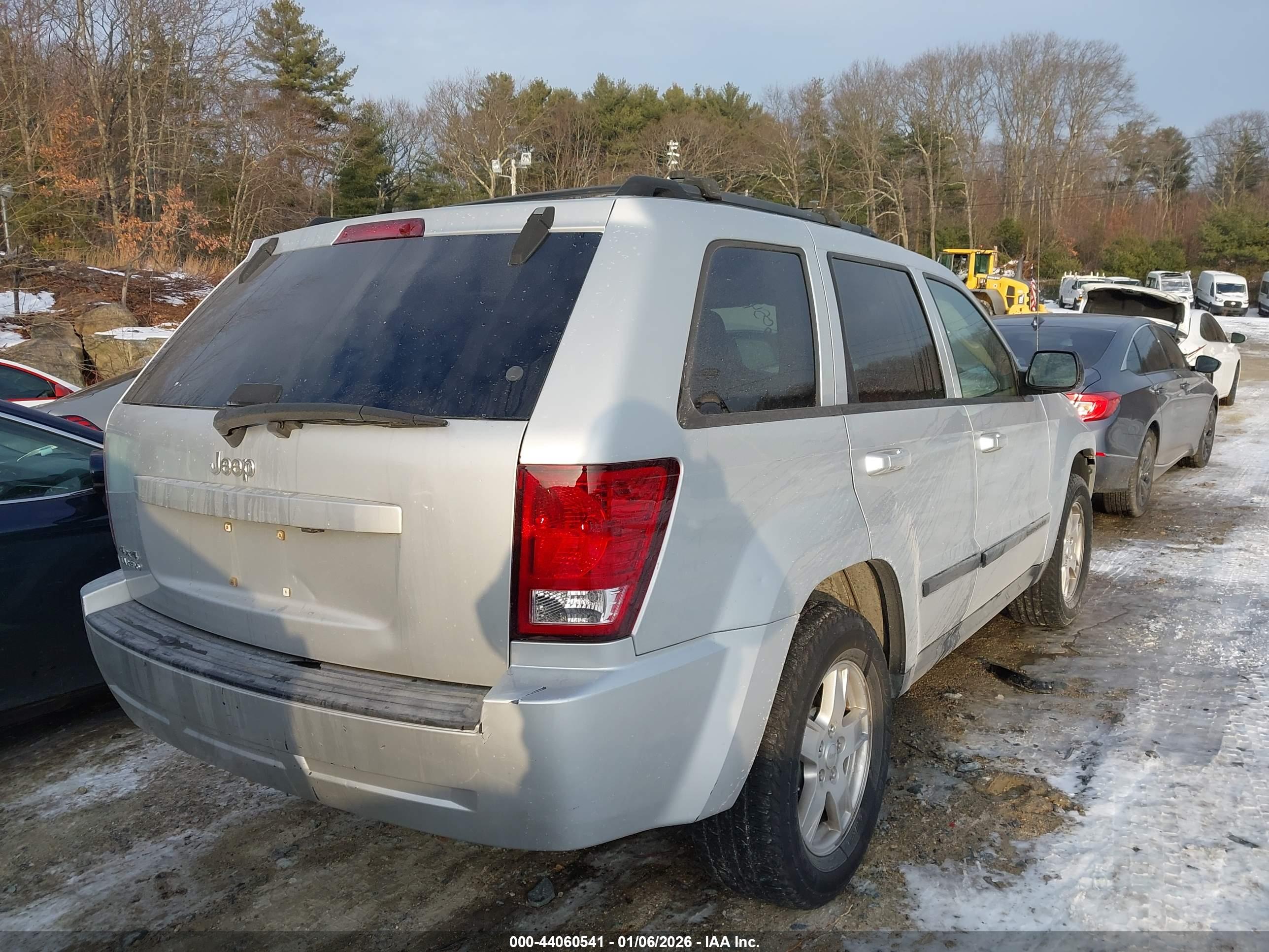 JEEP GRAND image 4