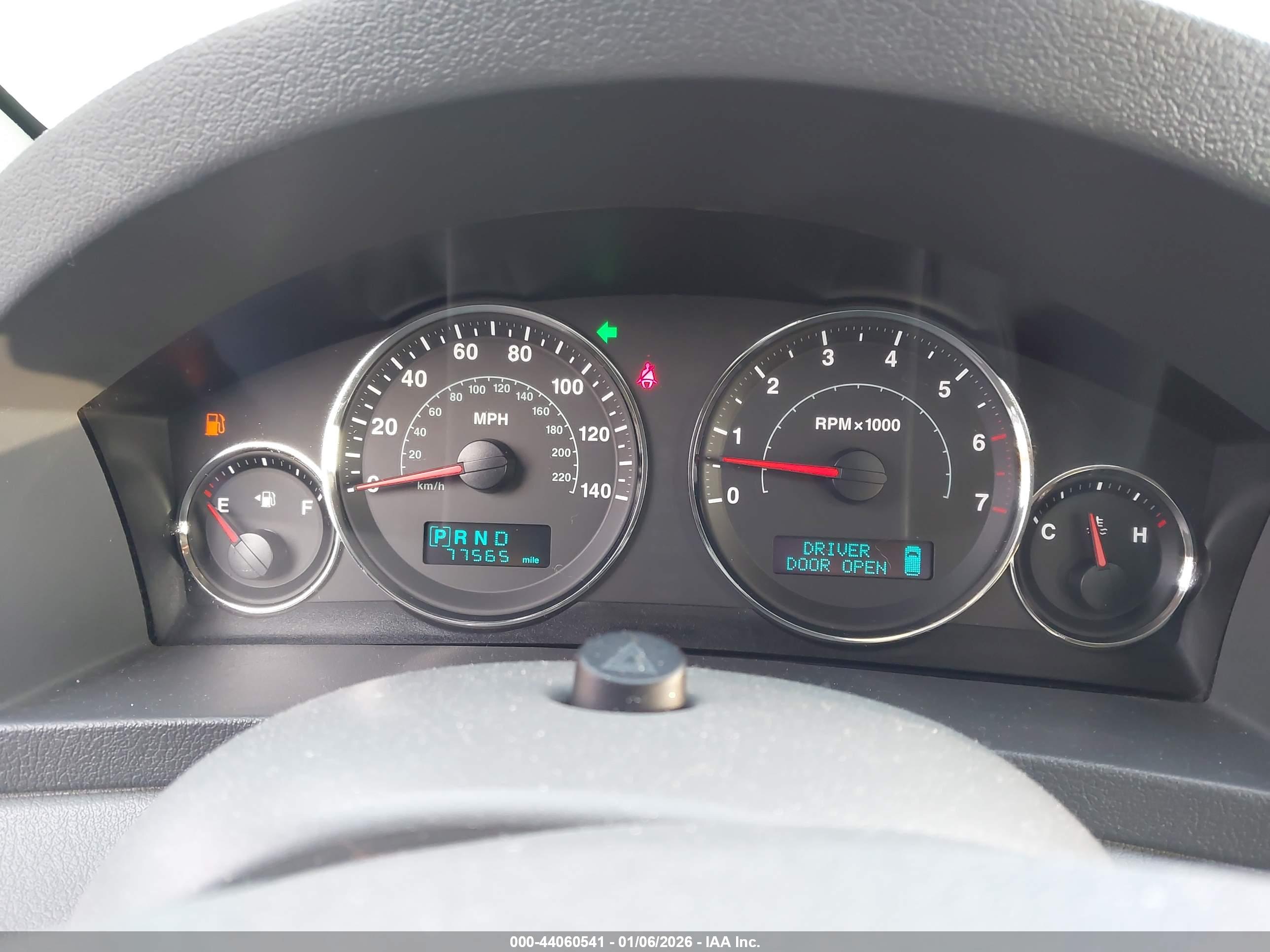 JEEP GRAND image 7