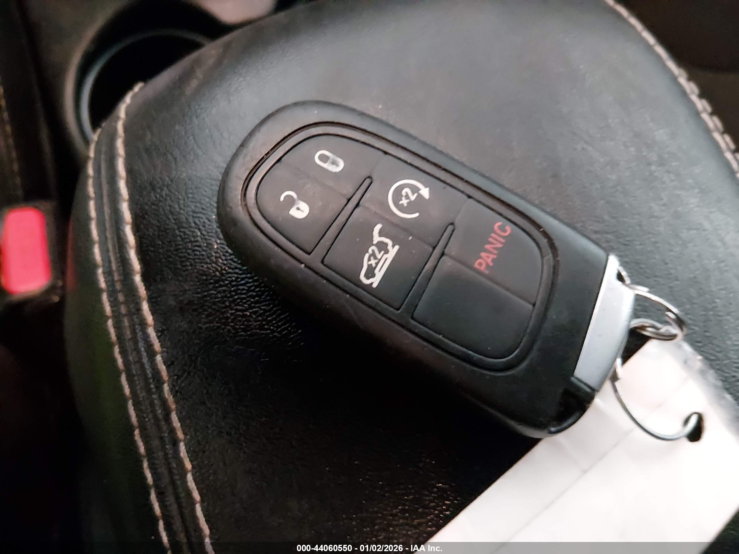 JEEP CHEROKEE image 11