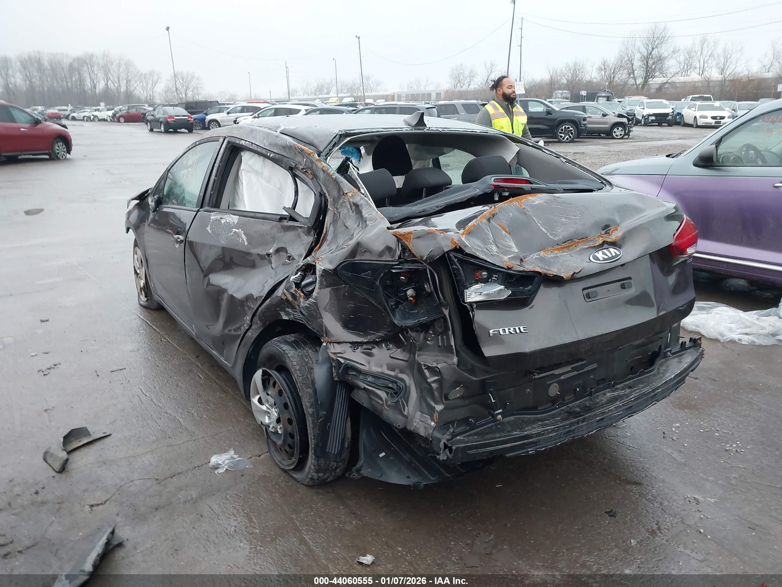 KIA FORTE image 3