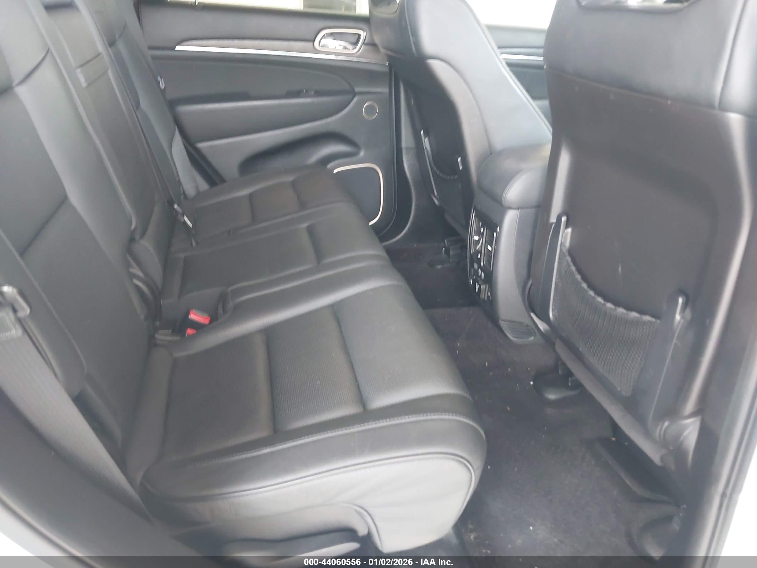 JEEP GRAND image 8
