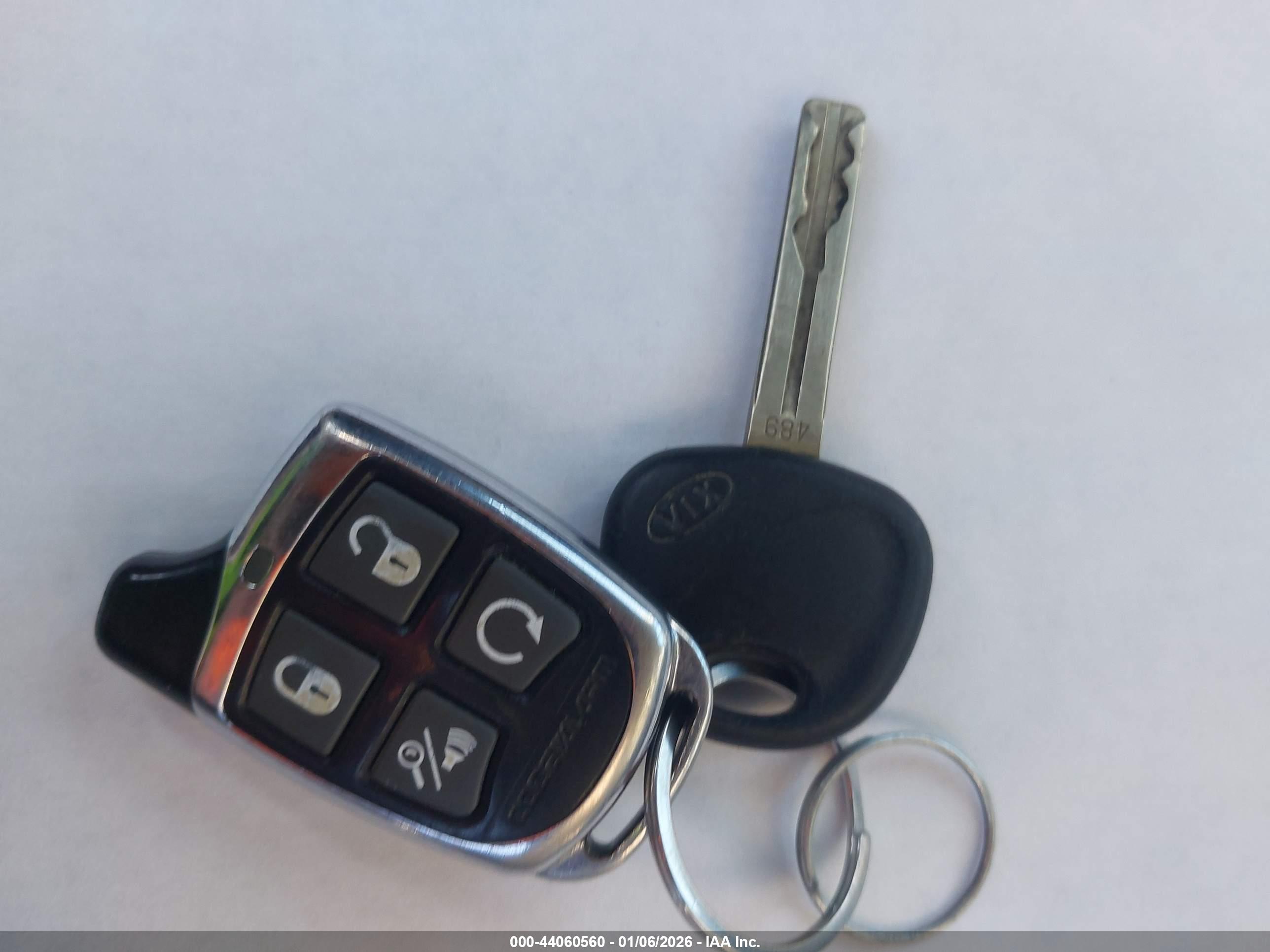 KIA SORENTO image 11