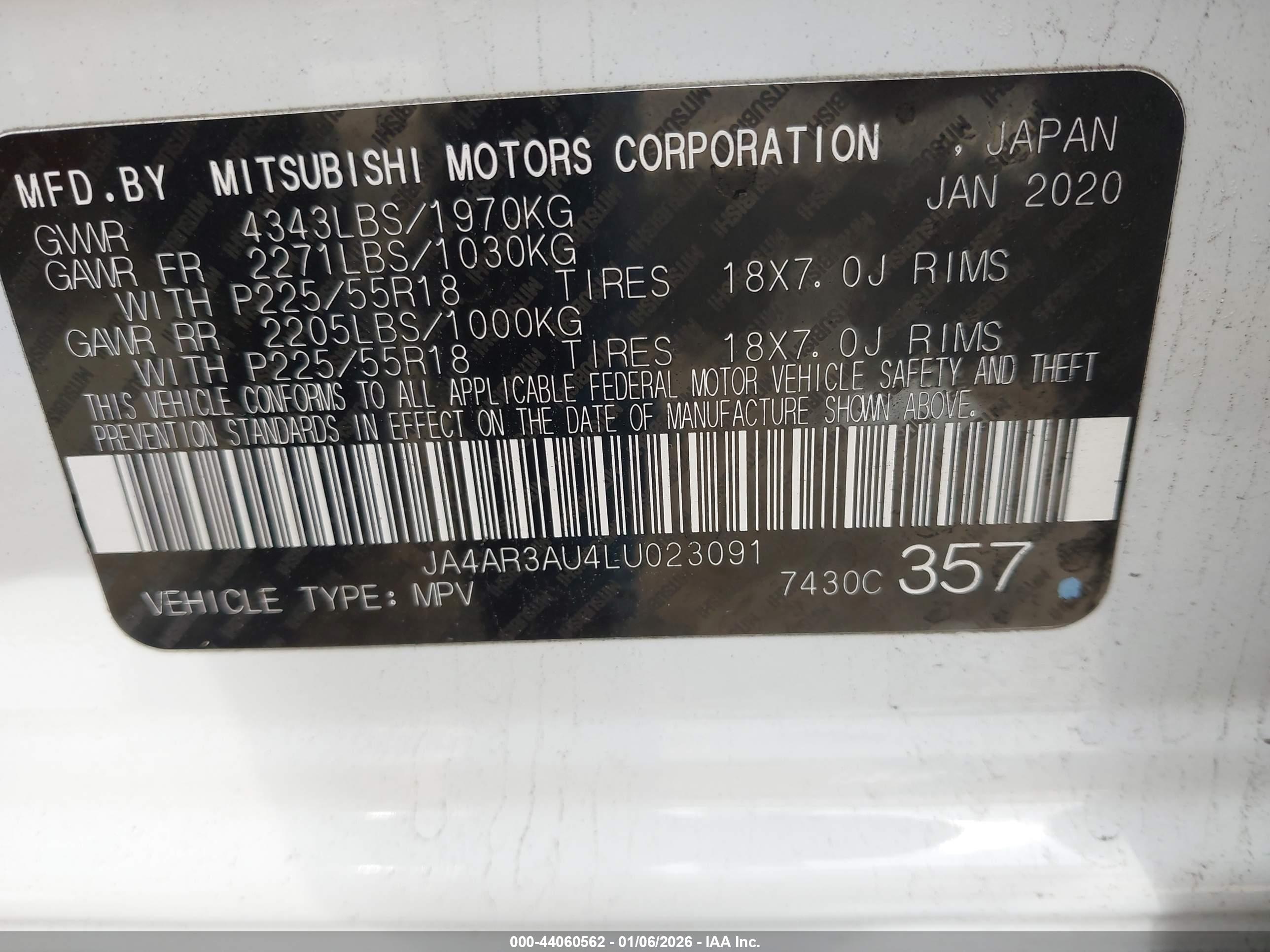 MITSUBISHI OUTLANDER image 9