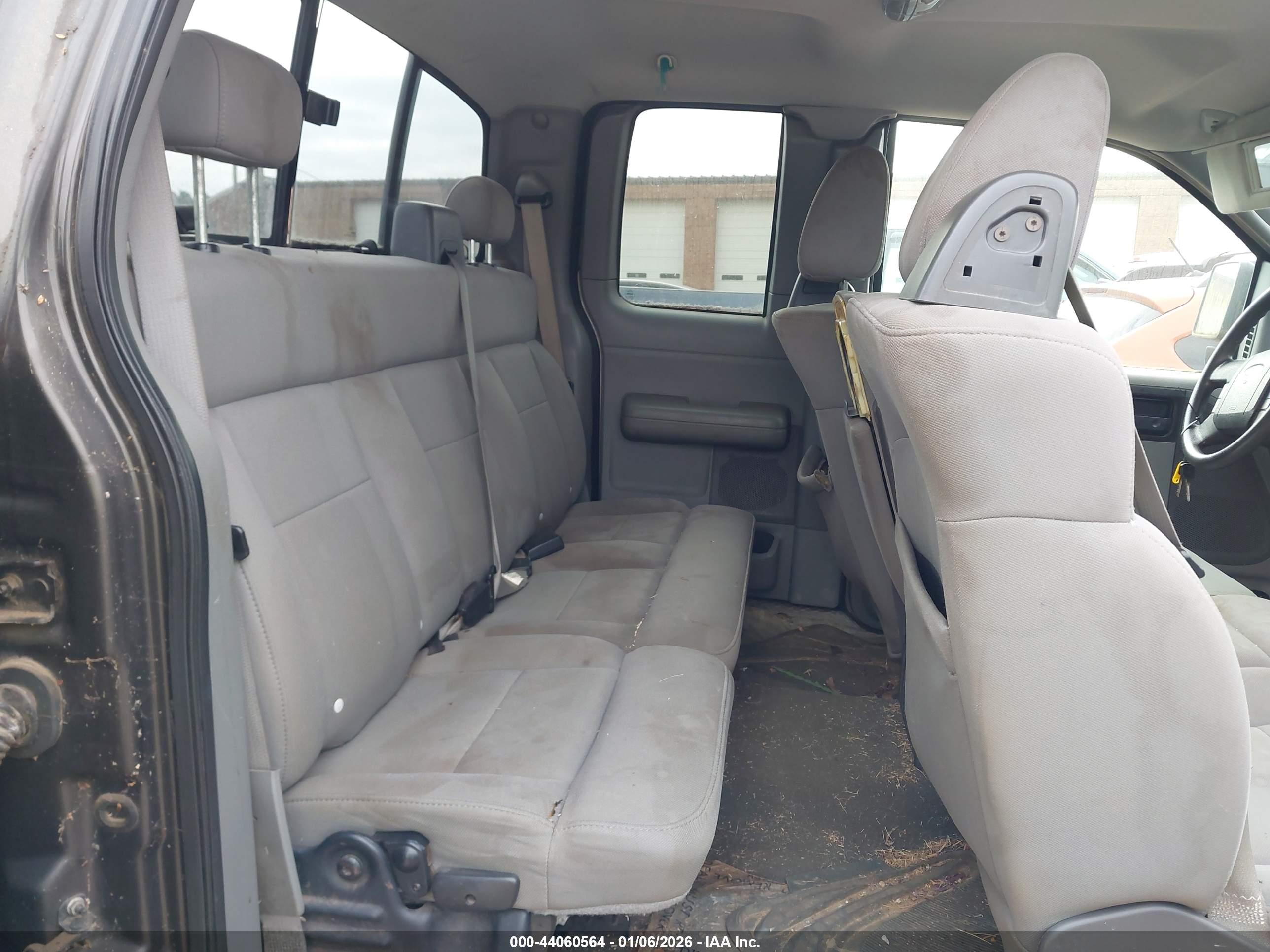 FORD F-150 image 8