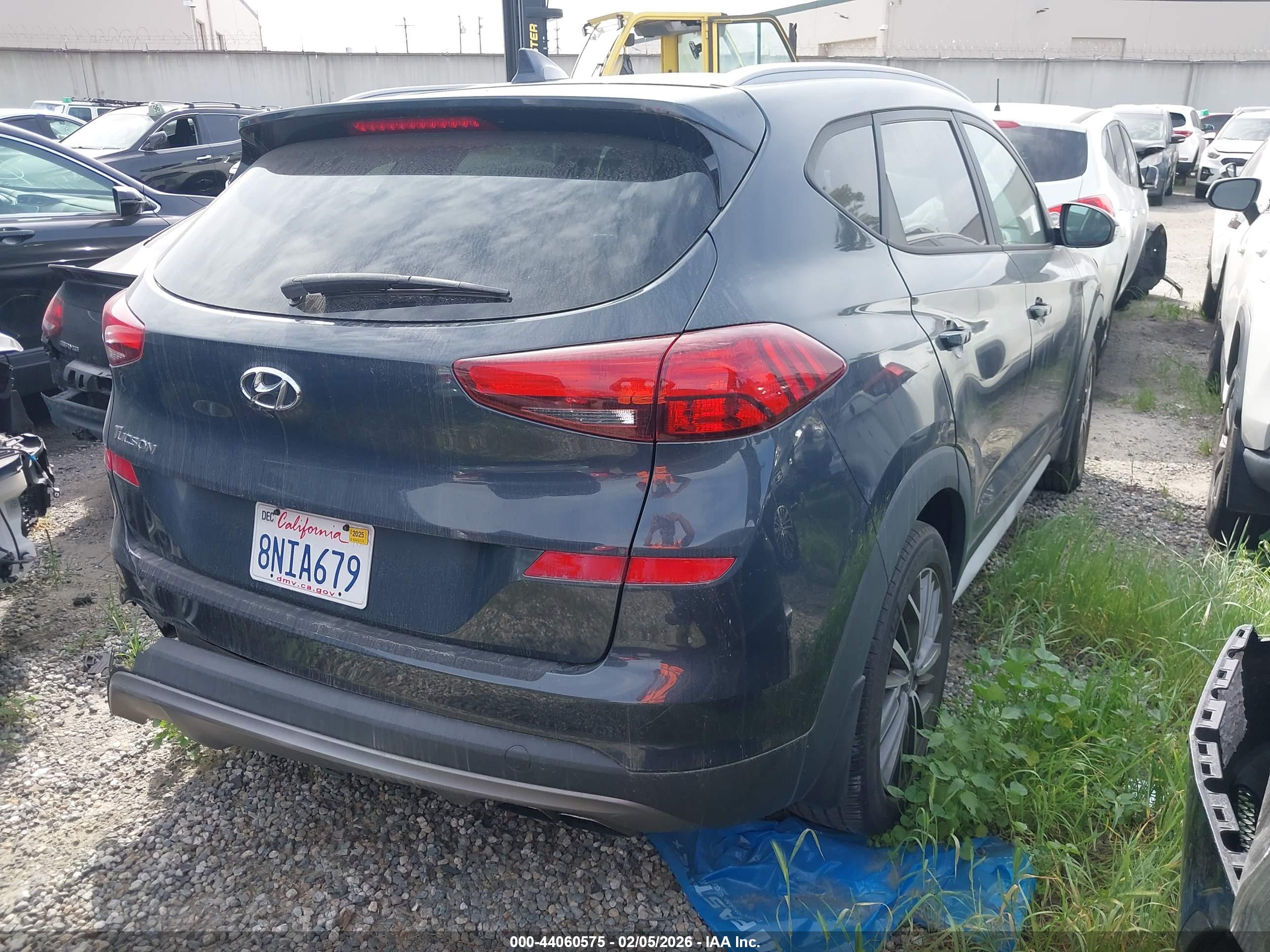 HYUNDAI TUCSON image 4