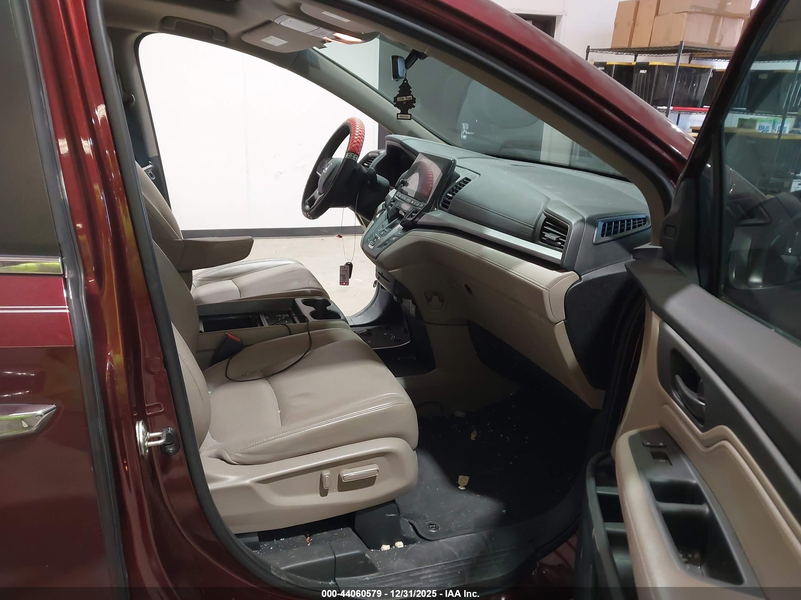 HONDA ODYSSEY image 5