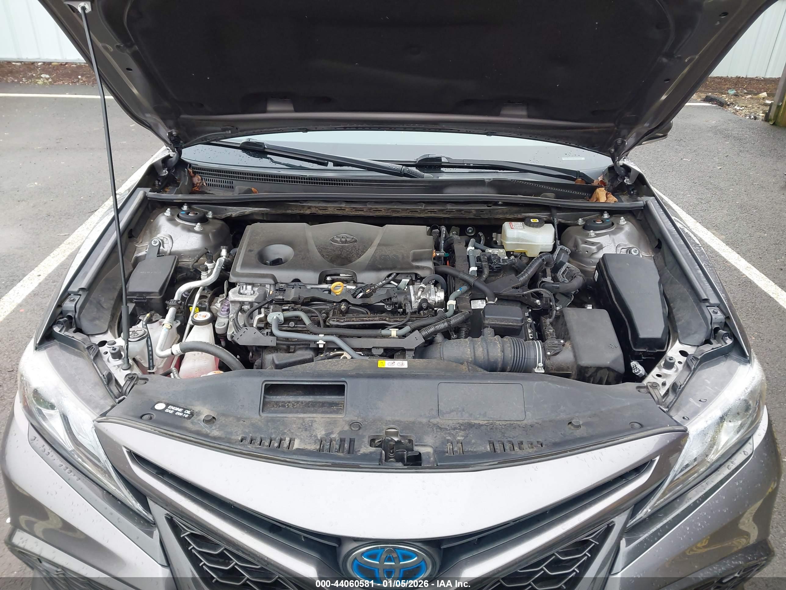 TOYOTA CAMRY image 10