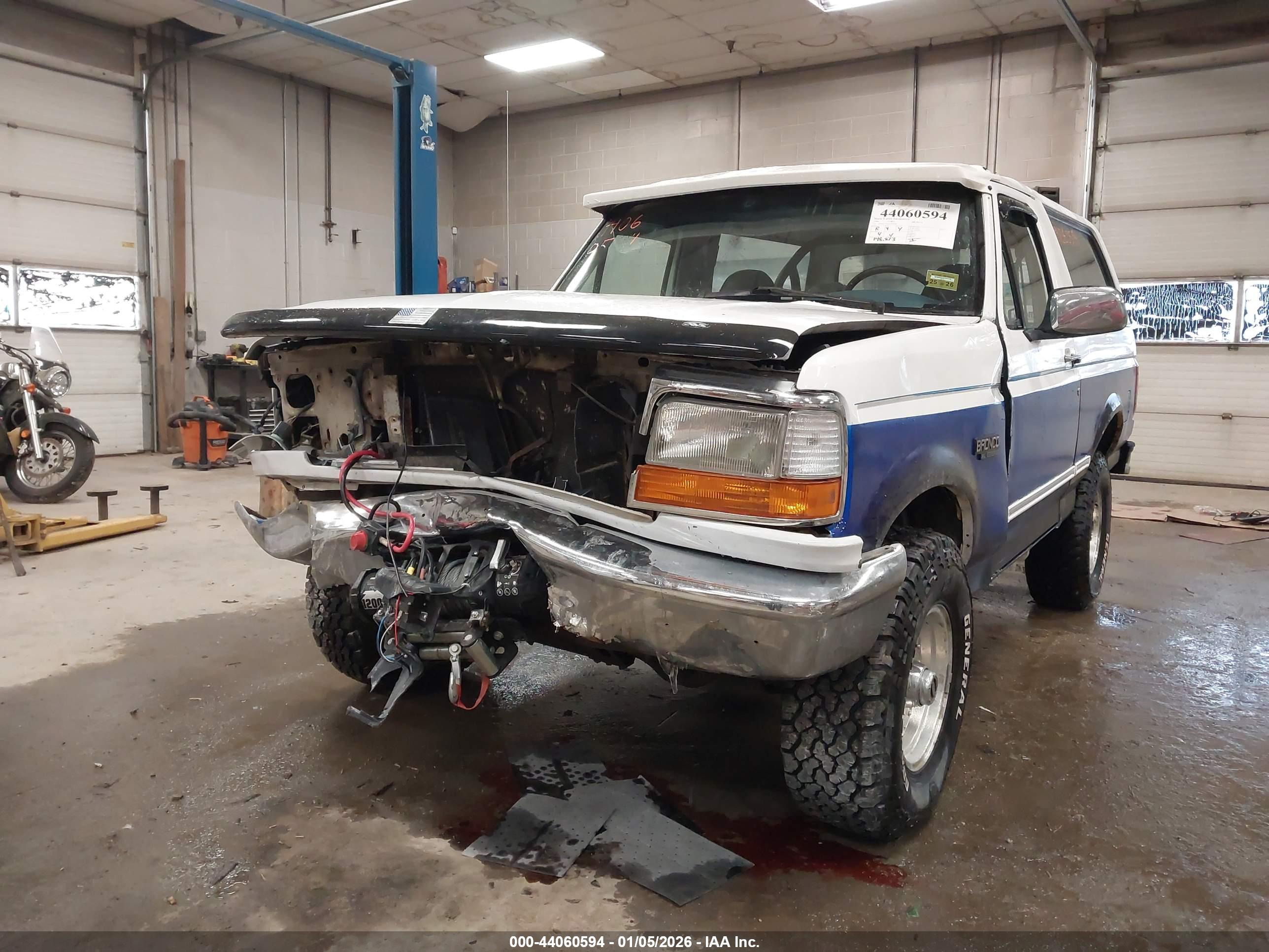 FORD BRONCO image 6