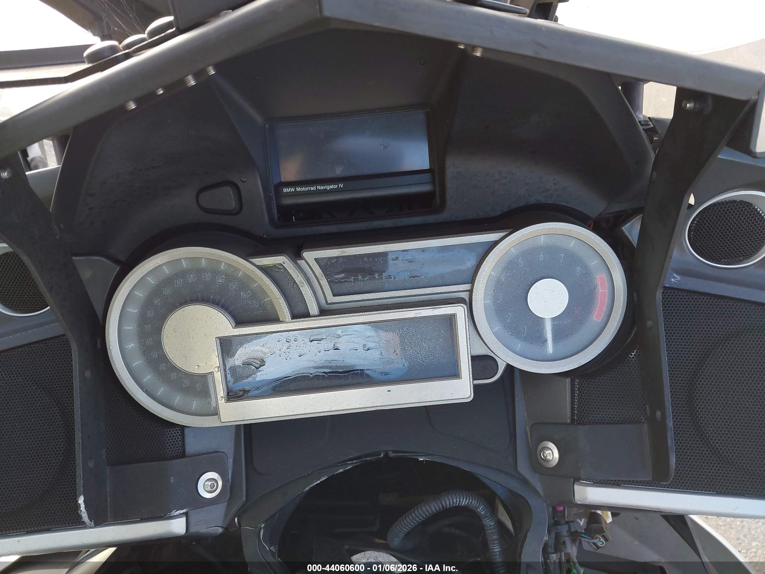 BMW K1600 image 7