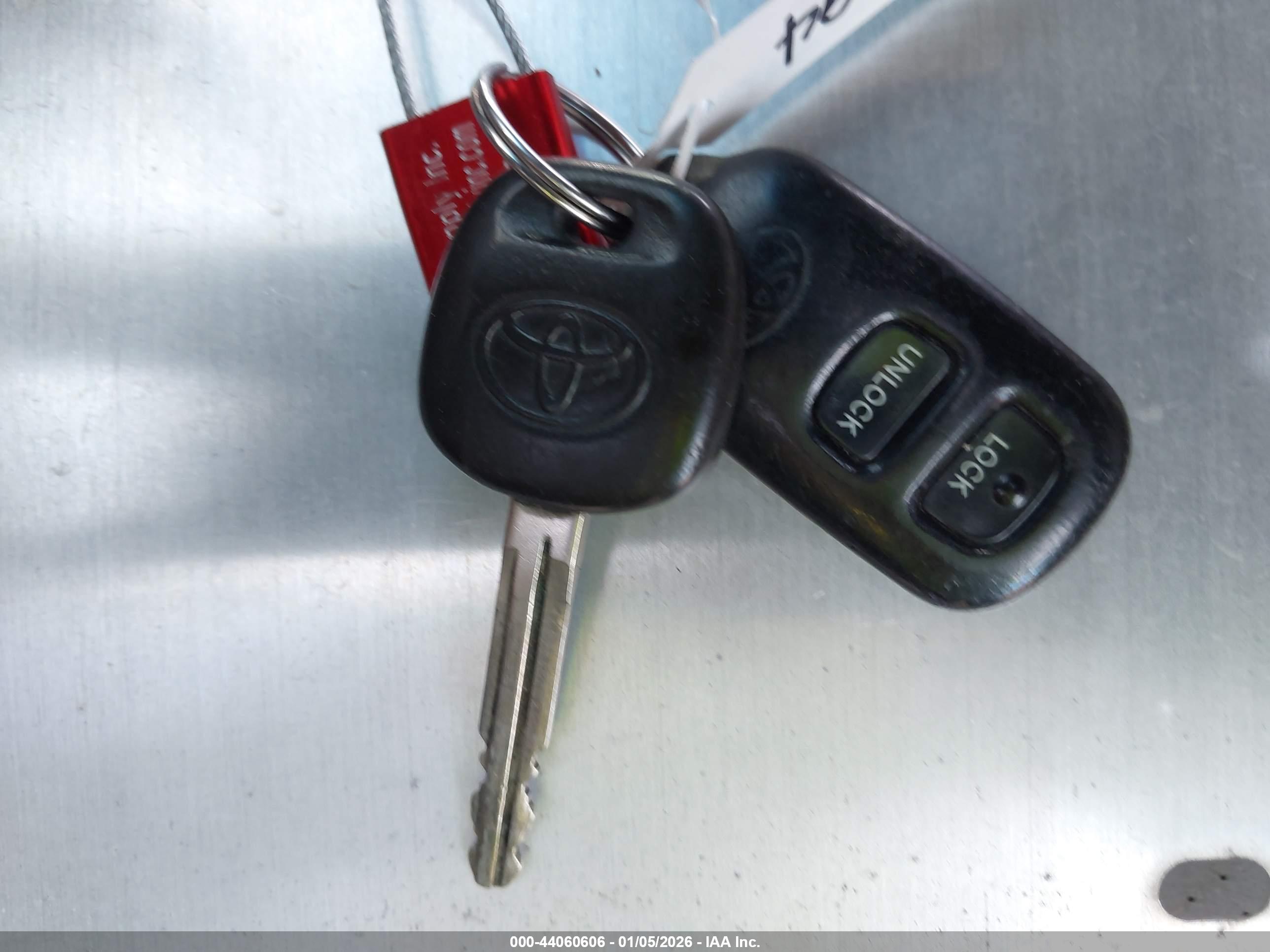 TOYOTA HIGHLANDER image 11