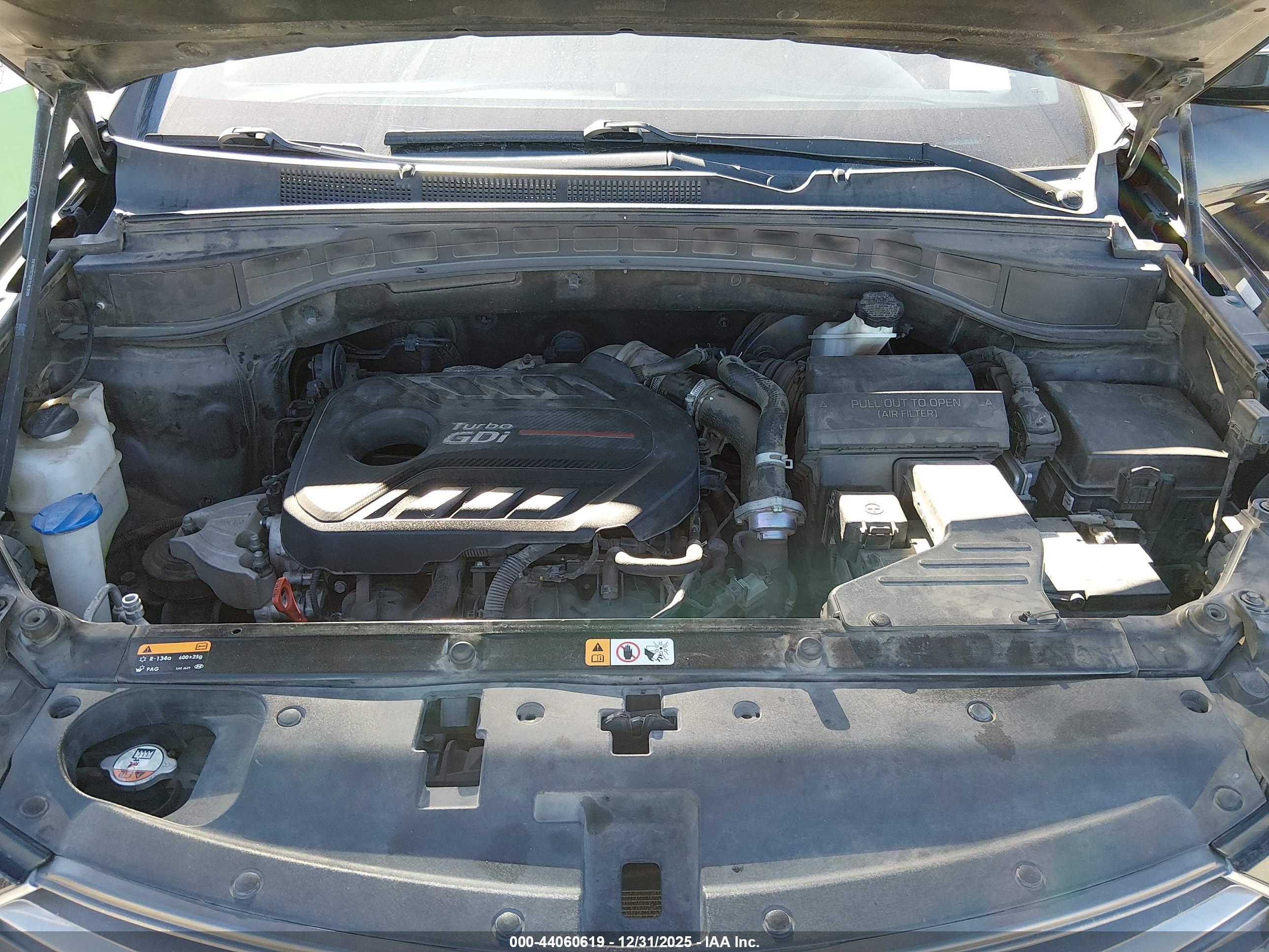 HYUNDAI SANTA image 10
