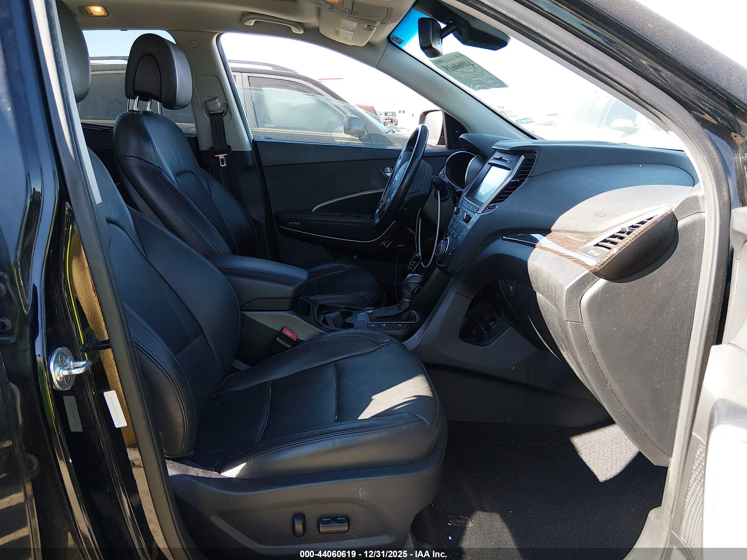 HYUNDAI SANTA image 5