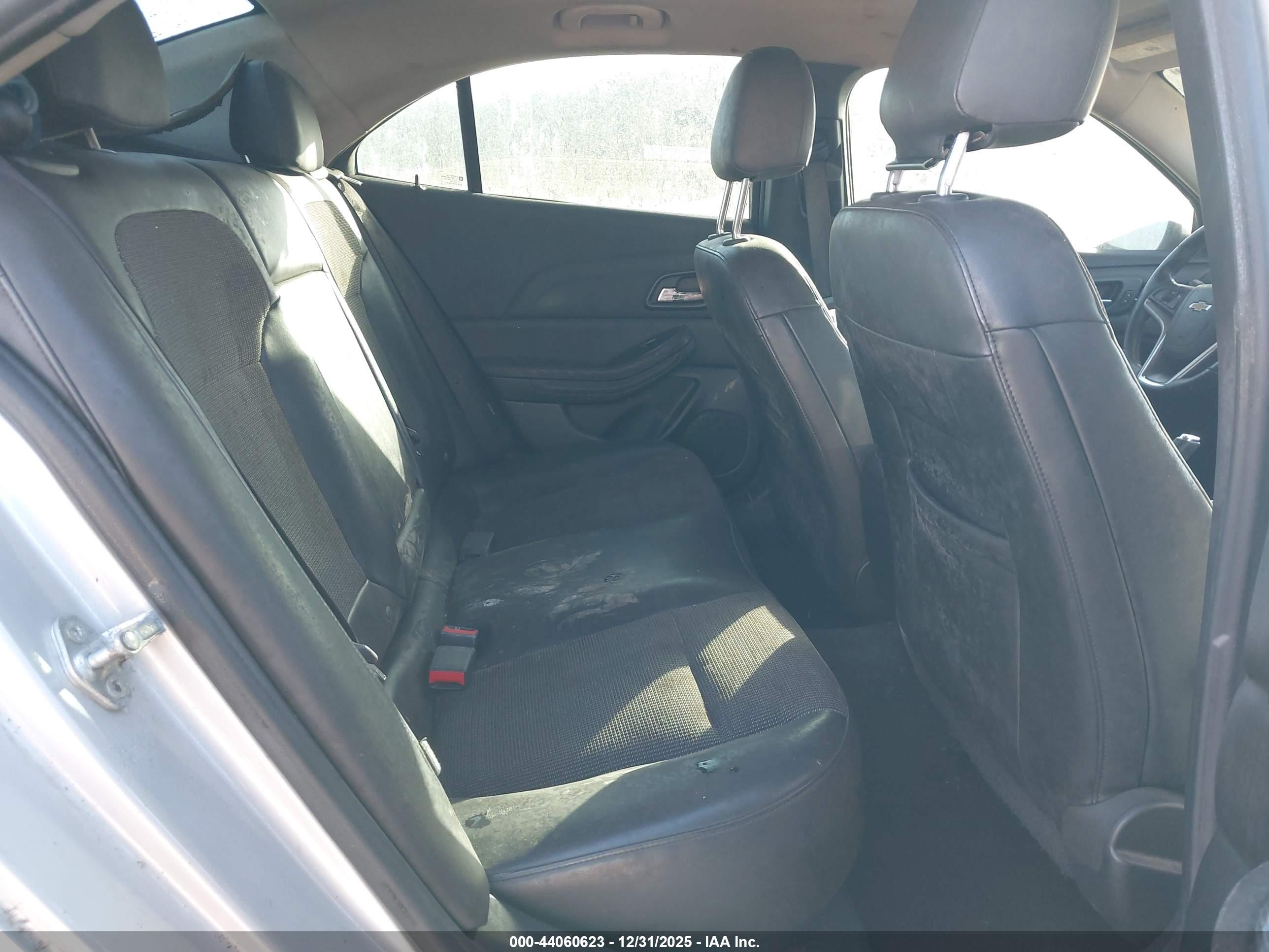 CHEVROLET MALIBU image 8