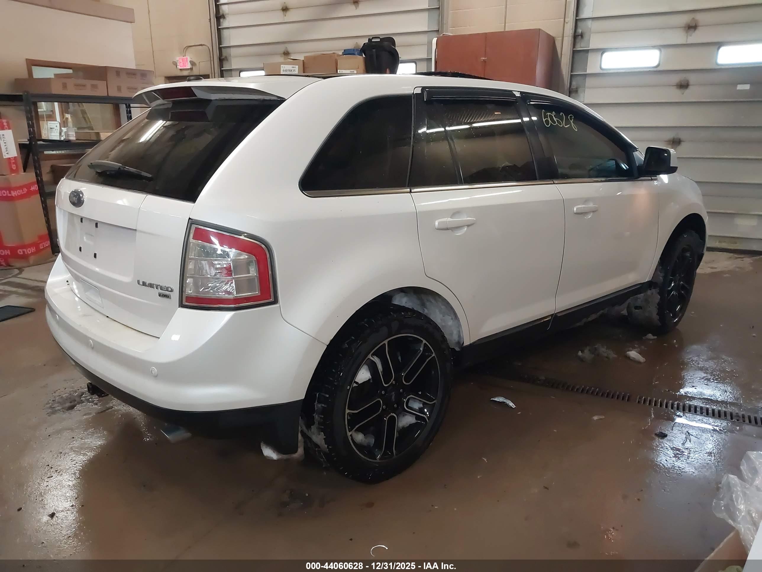 FORD EDGE image 4