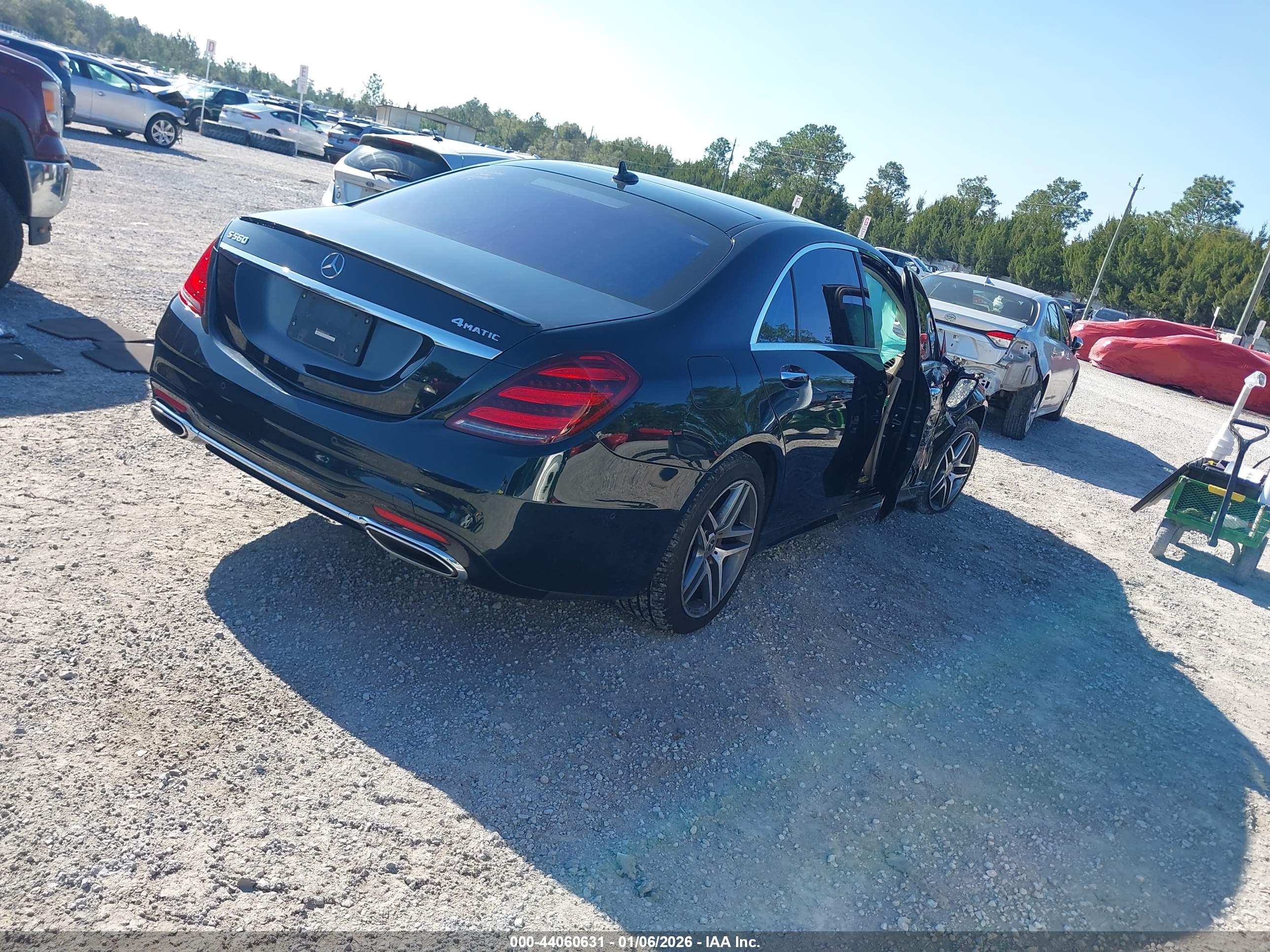 MERCEDES-BENZ S image 4