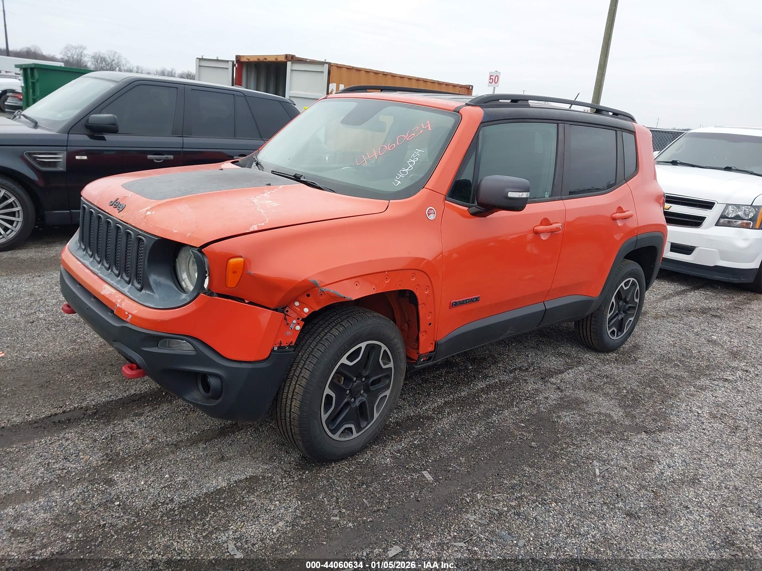 JEEP RENEGADE image 2