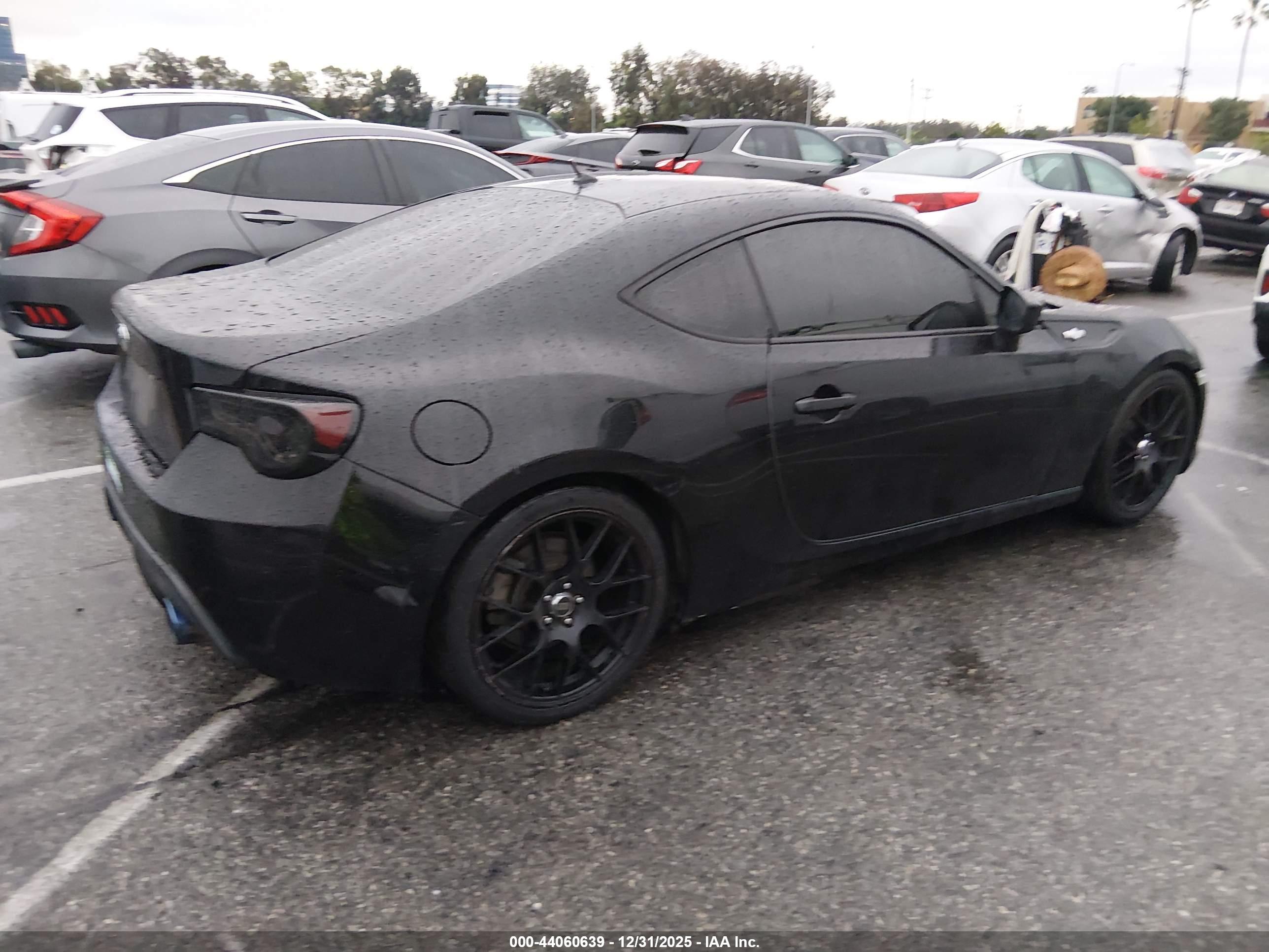 SCION FR-S image 4