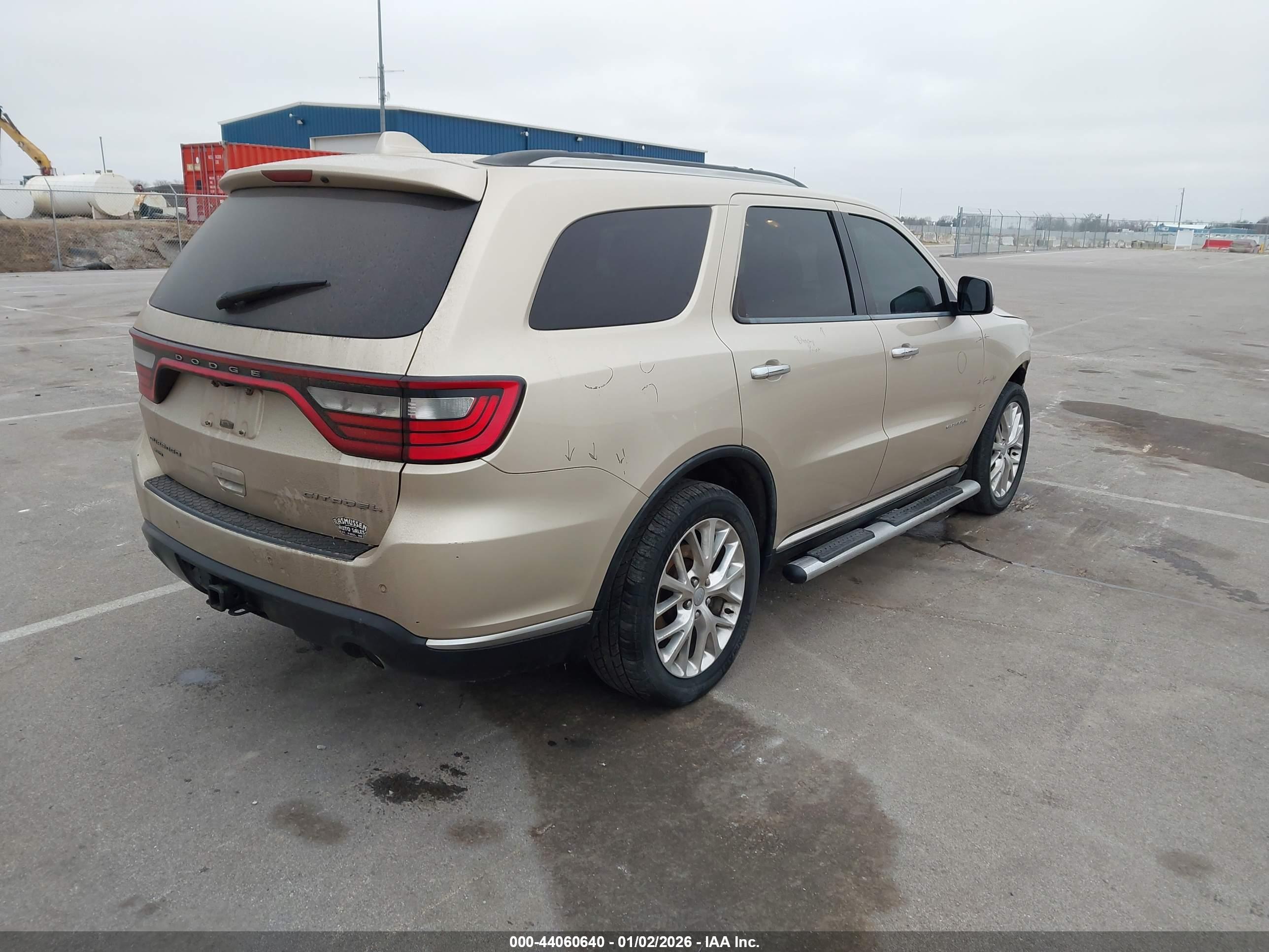 DODGE DURANGO image 4