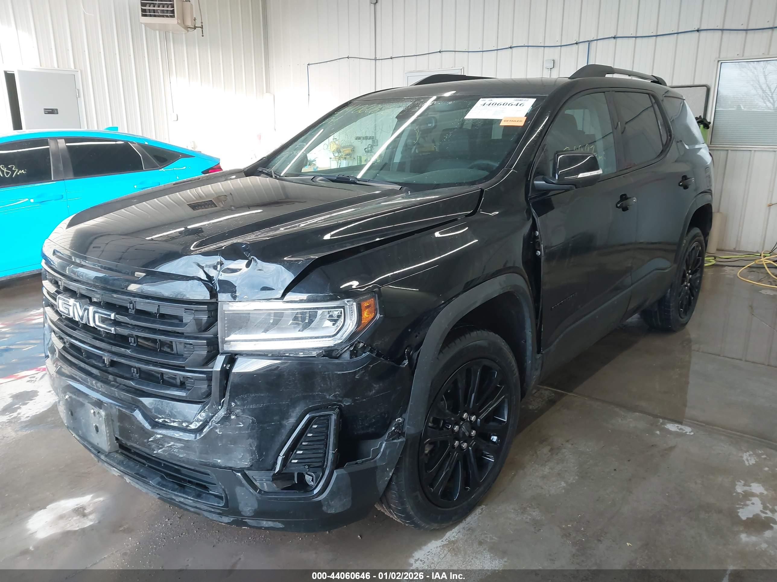 GMC ACADIA image 6