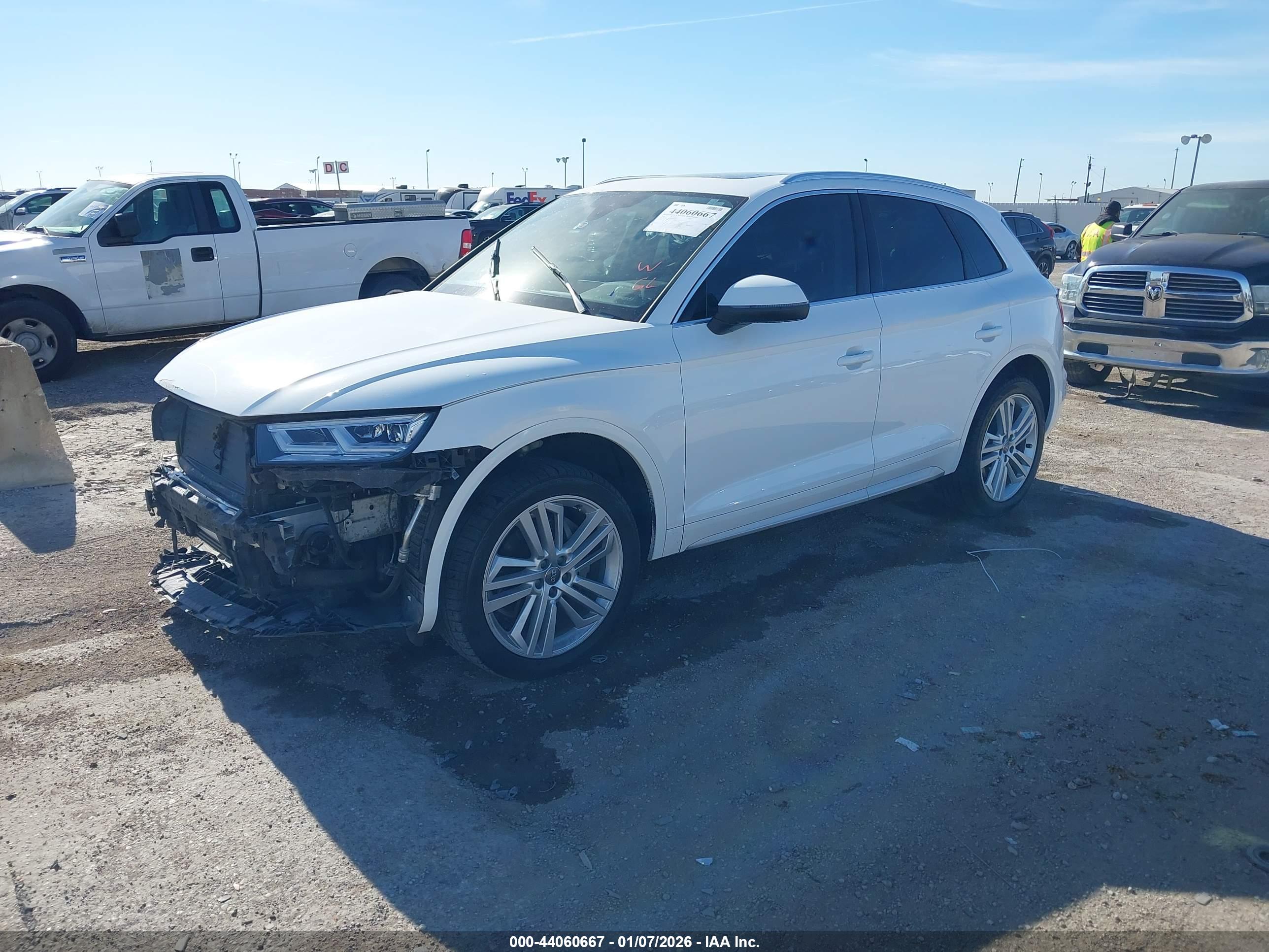 AUDI Q5 image 2