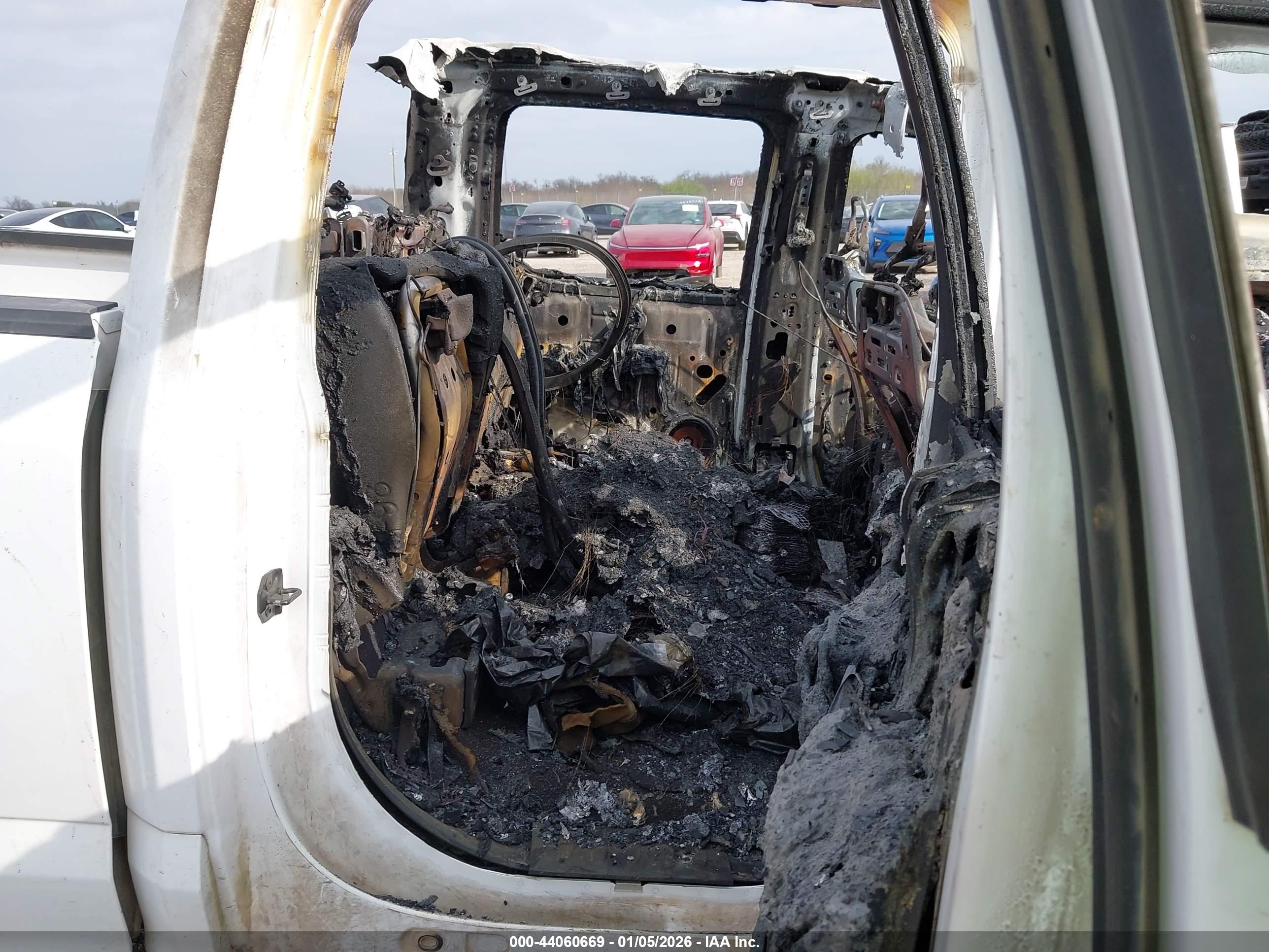 FORD F-150 image 8