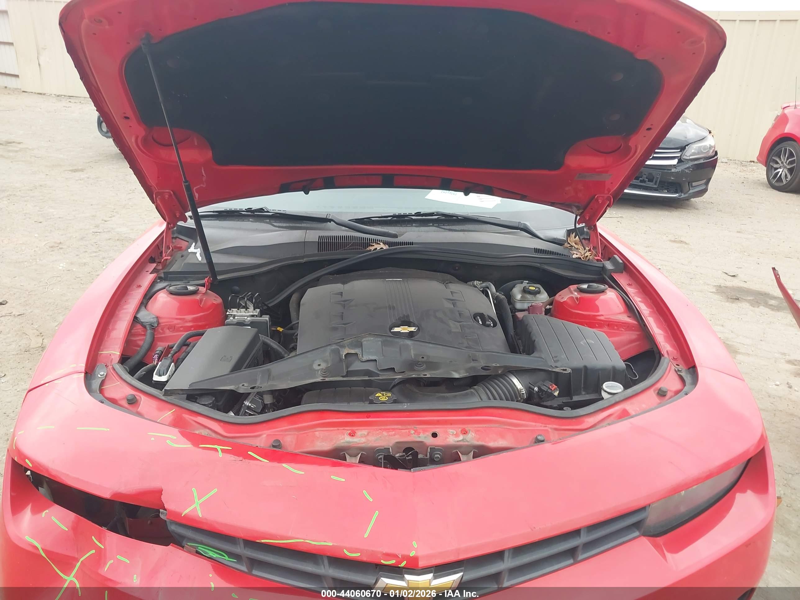 CHEVROLET CAMARO image 10