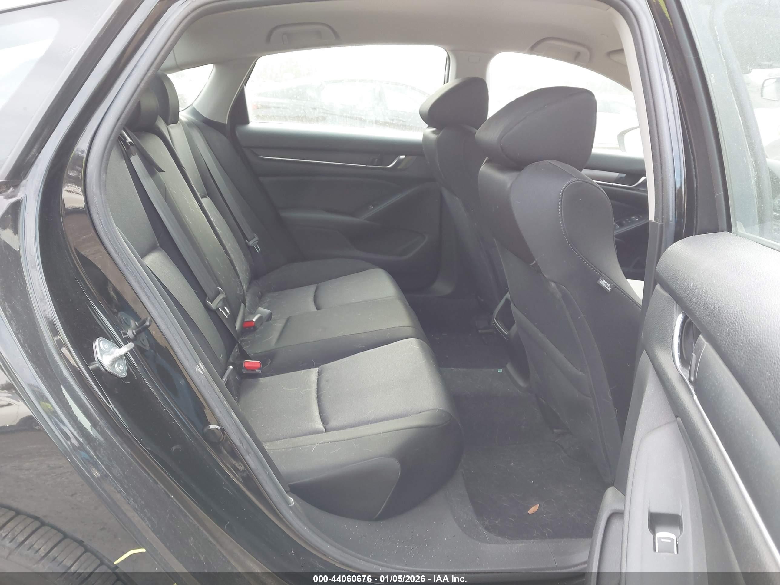 HONDA ACCORD image 8