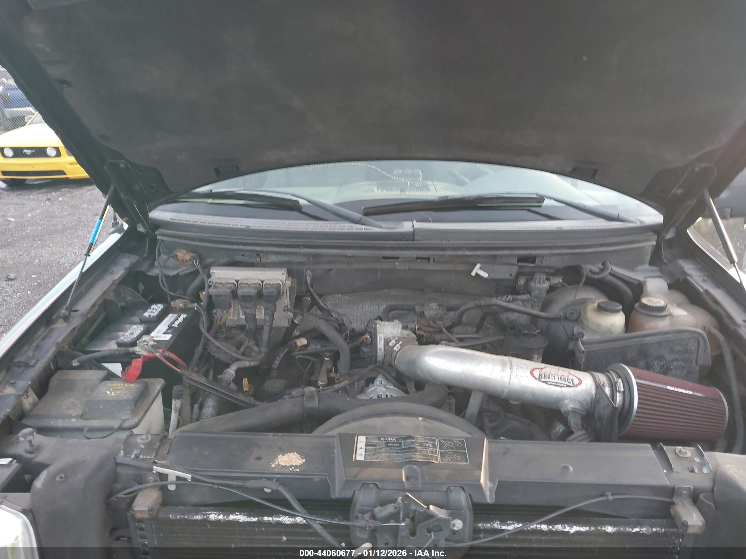 FORD F-150 image 10