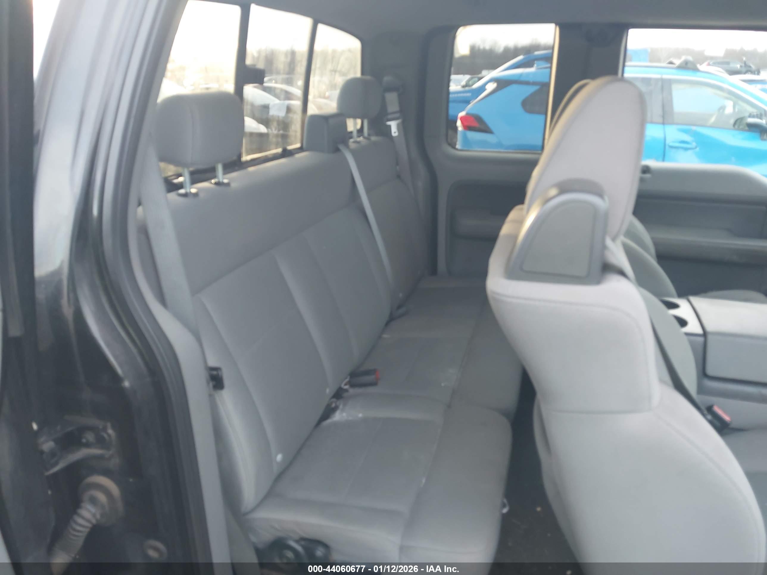 FORD F-150 image 8