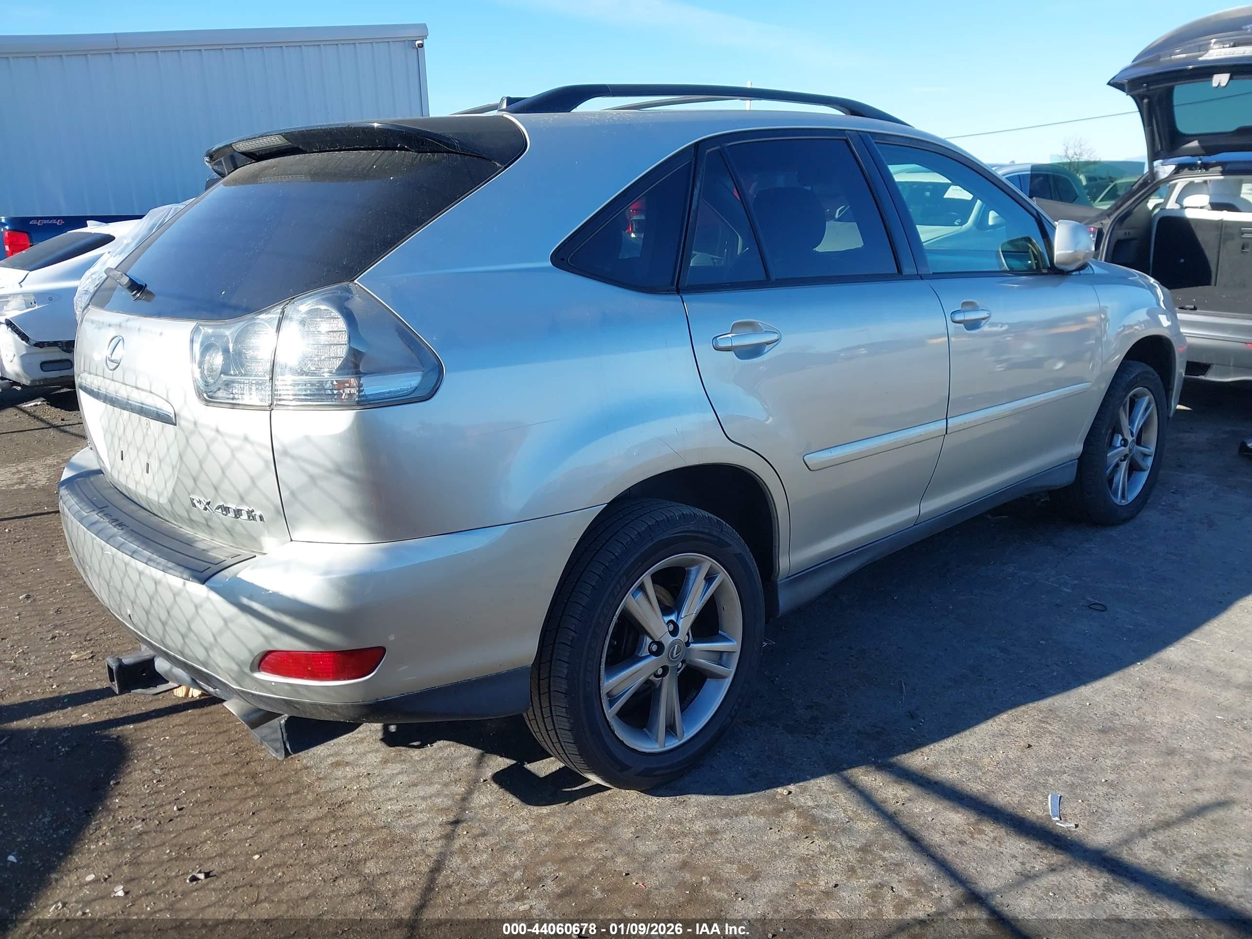 LEXUS RX image 4