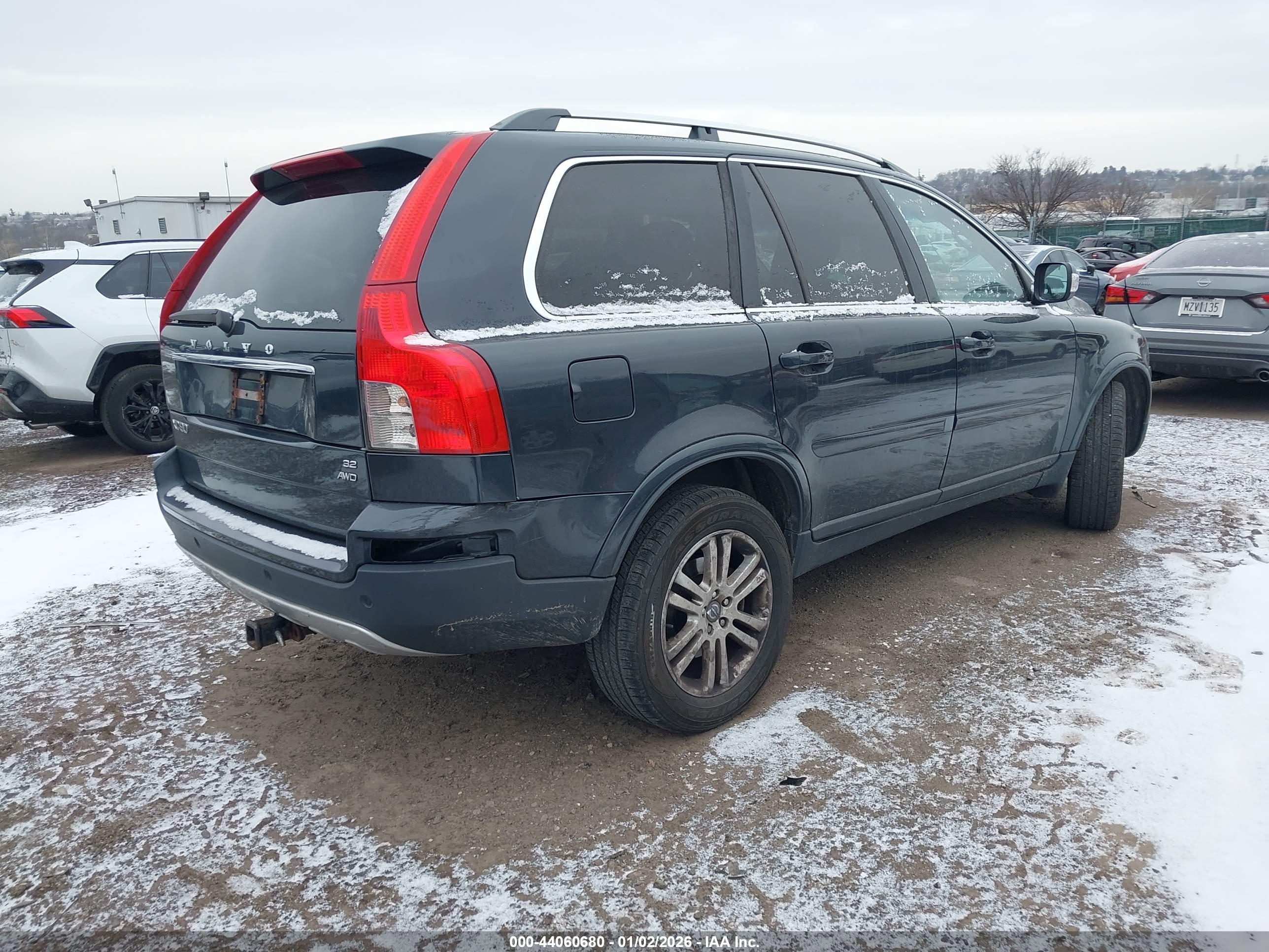 VOLVO XC90 image 4