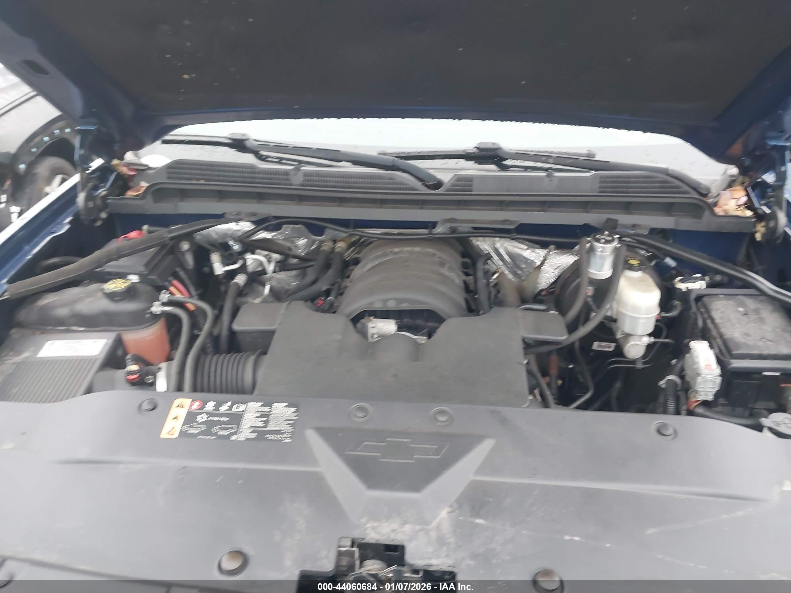 CHEVROLET SILVERADO image 10