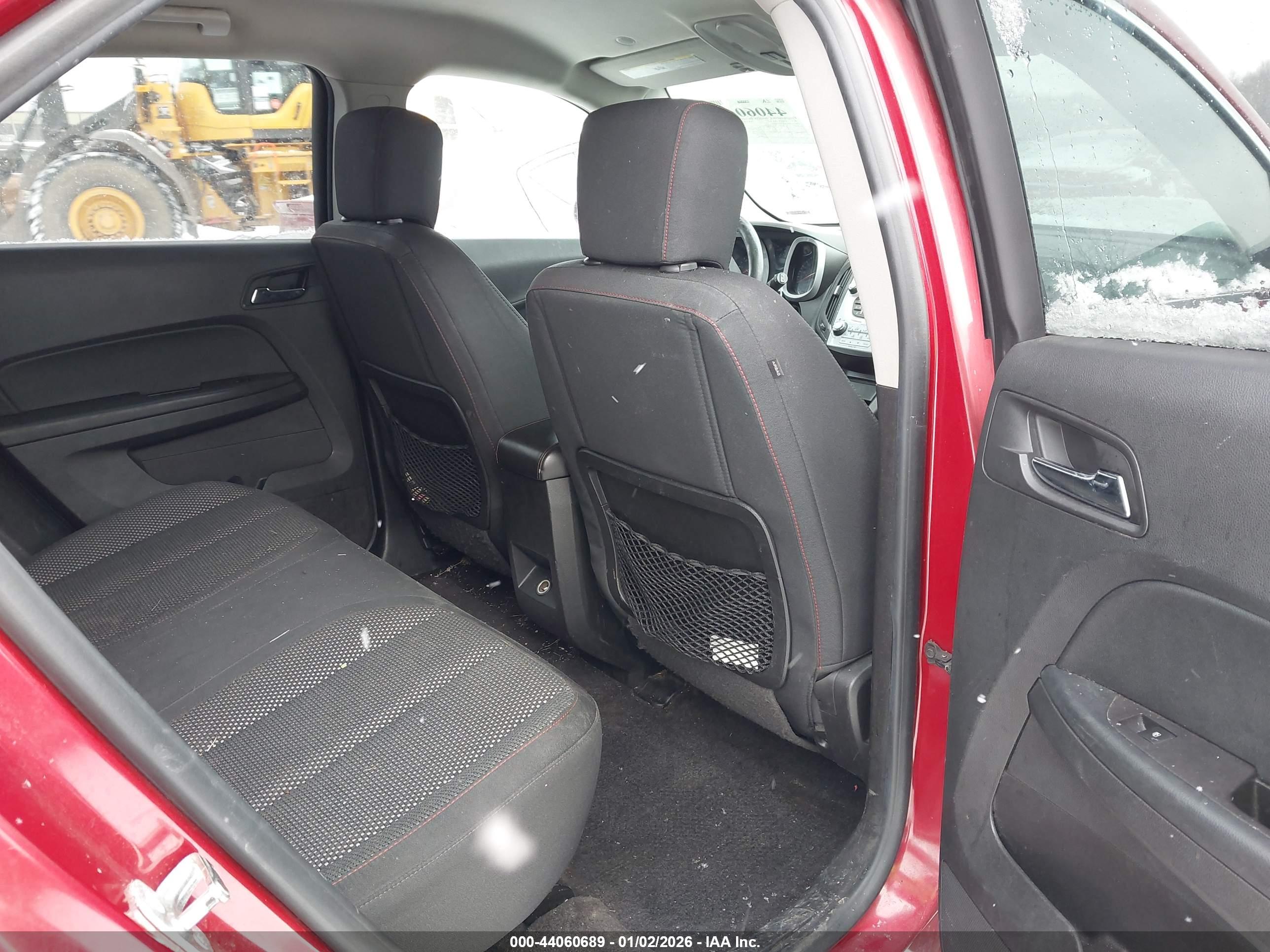 CHEVROLET EQUINOX image 8