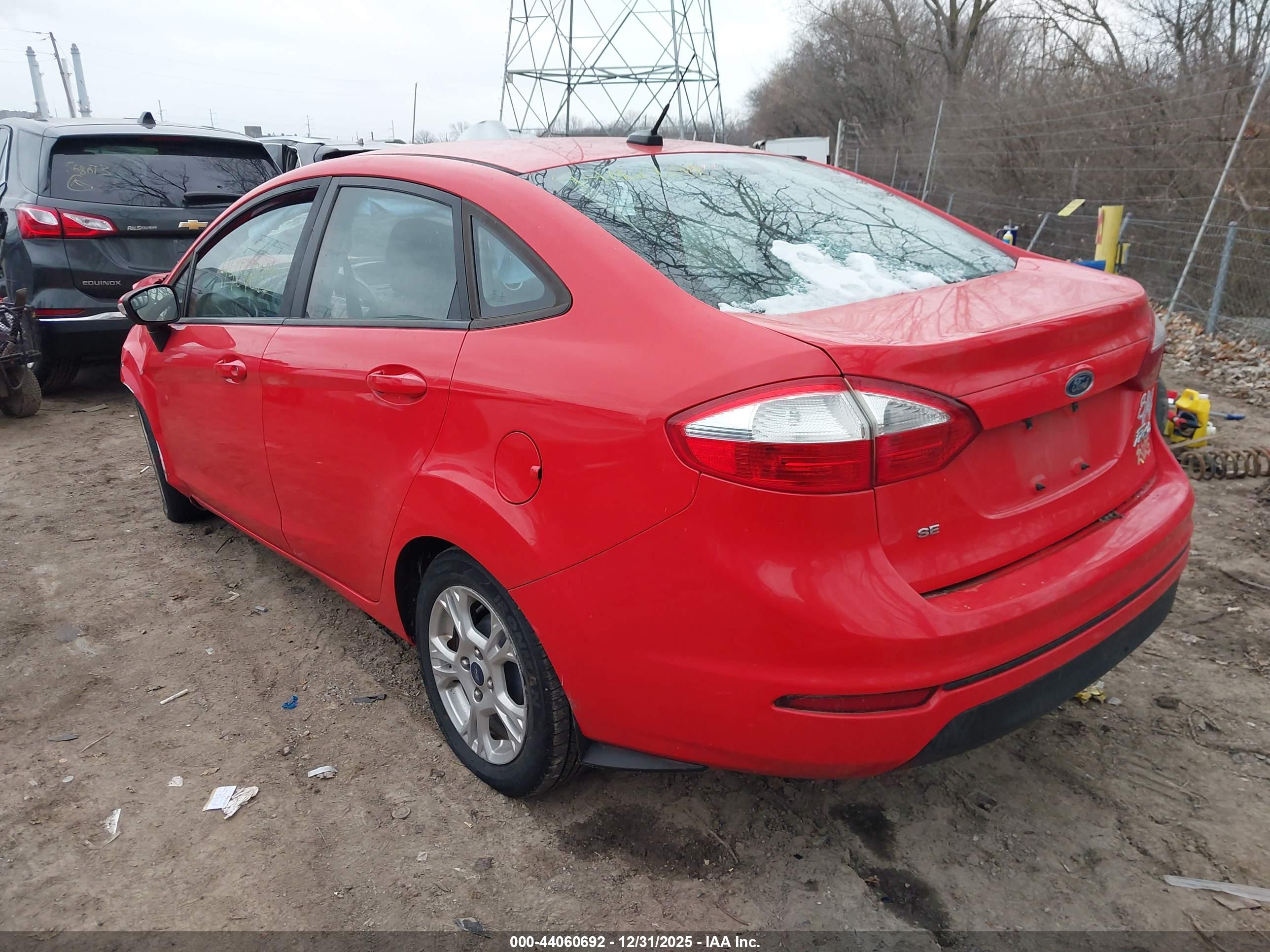 FORD FIESTA image 3