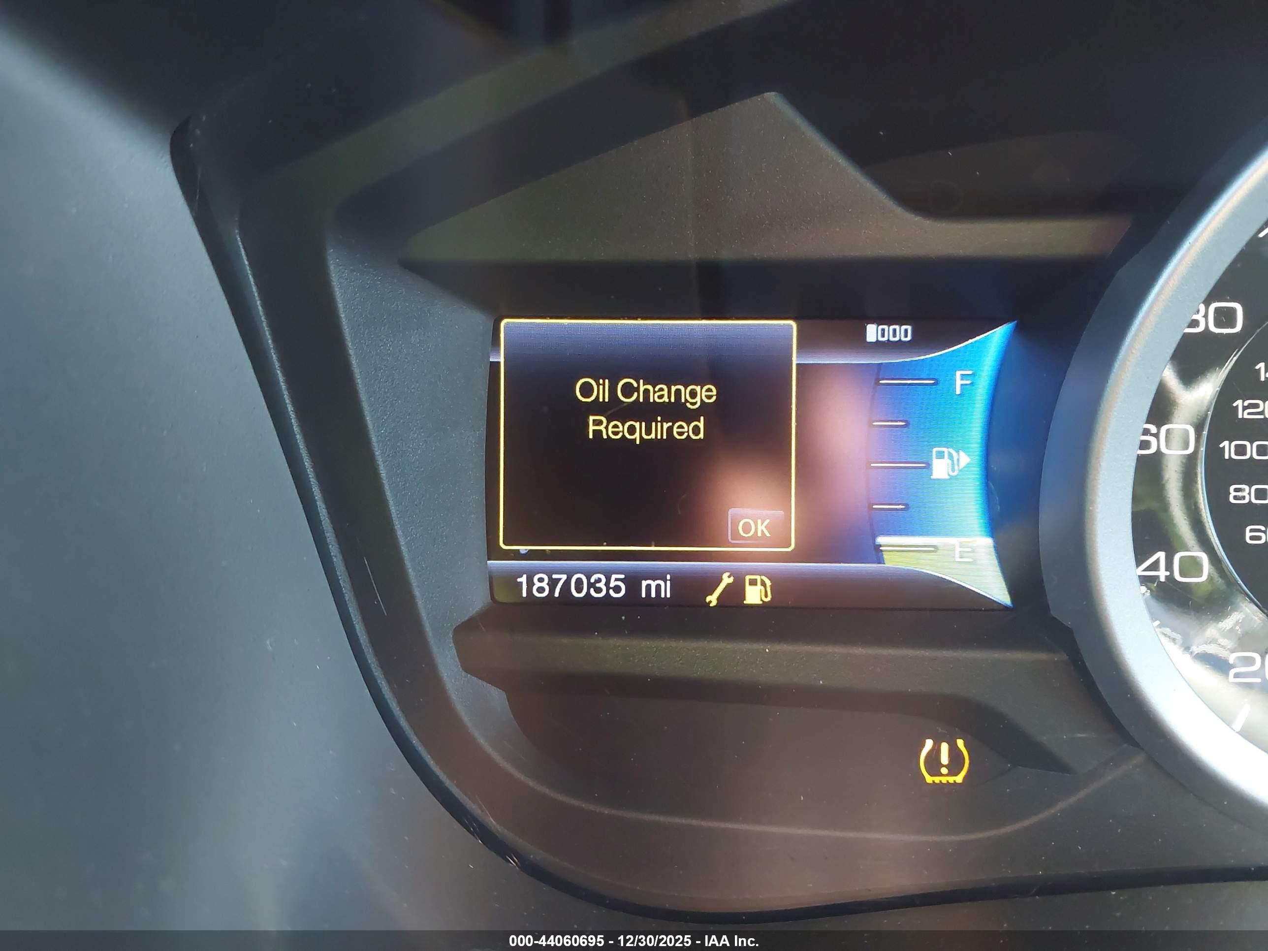 FORD EXPLORER image 7
